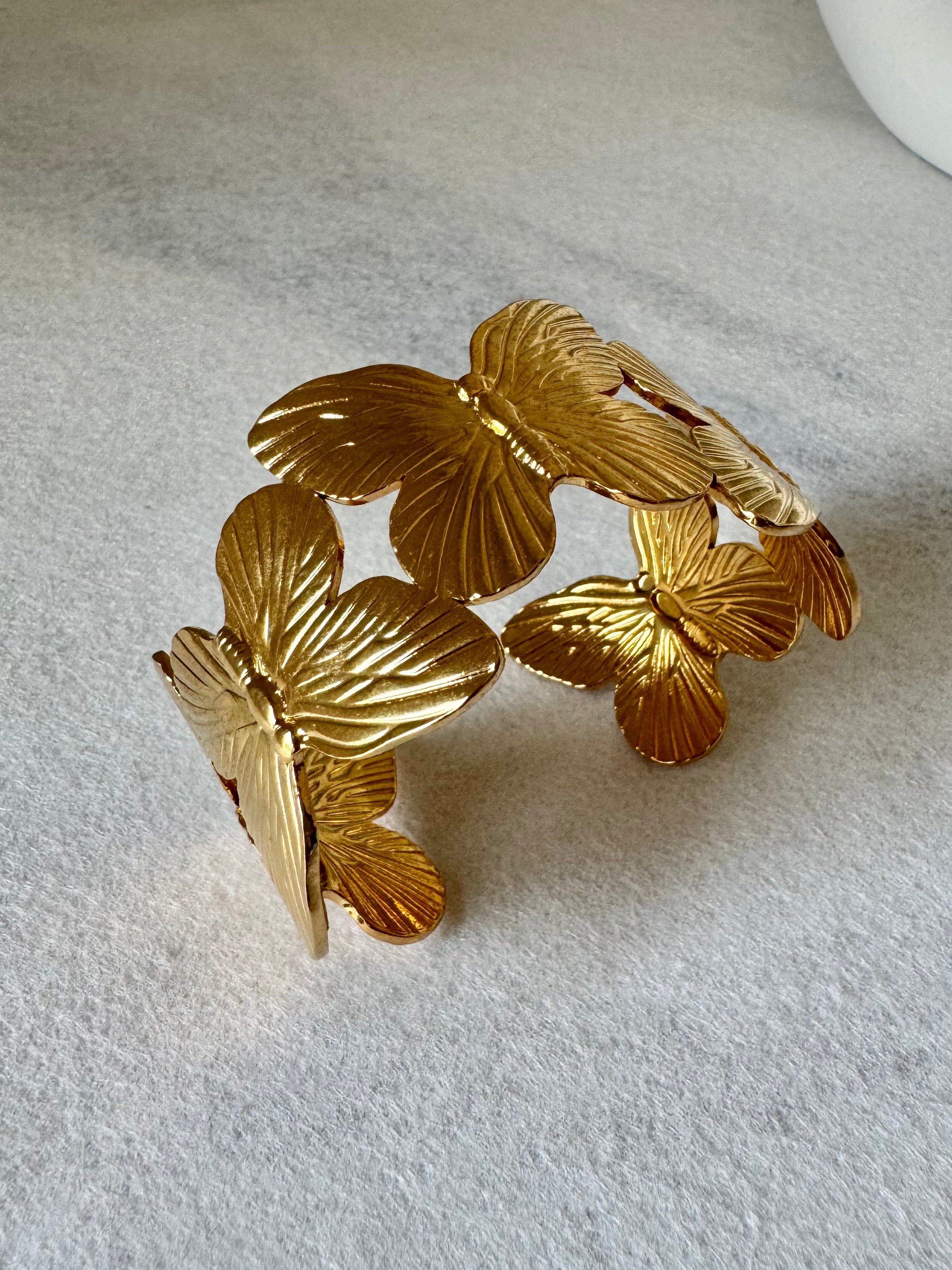 Duchess Gold Chunky Bangle