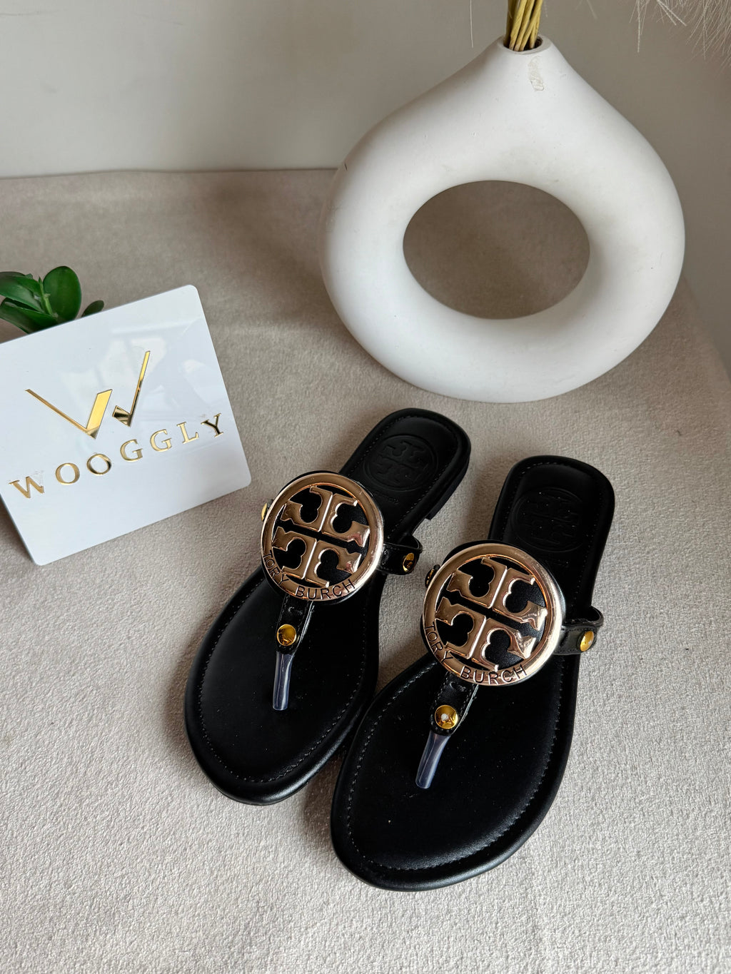 Viral Tory Burch Slides Black