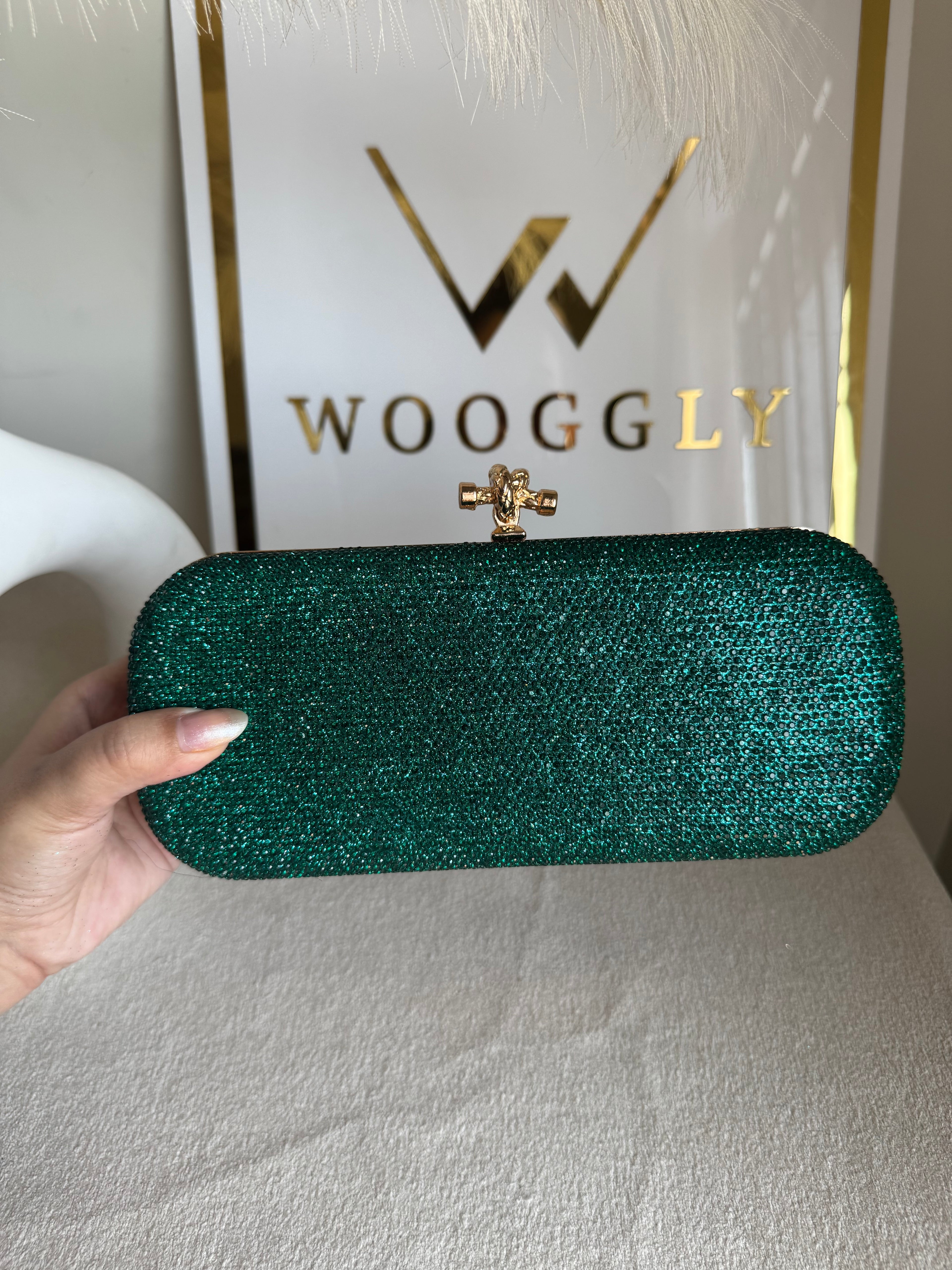 Bottega Shimmer Clutch - Green with Chain