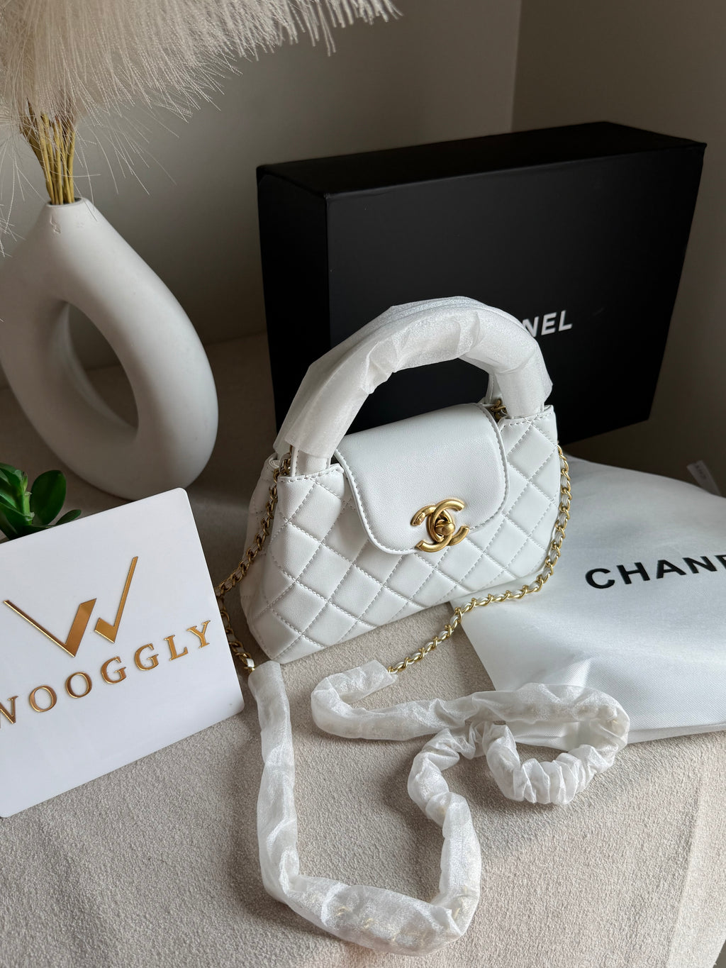CH Premium Viral Quilted Bag – White with Box Packaging