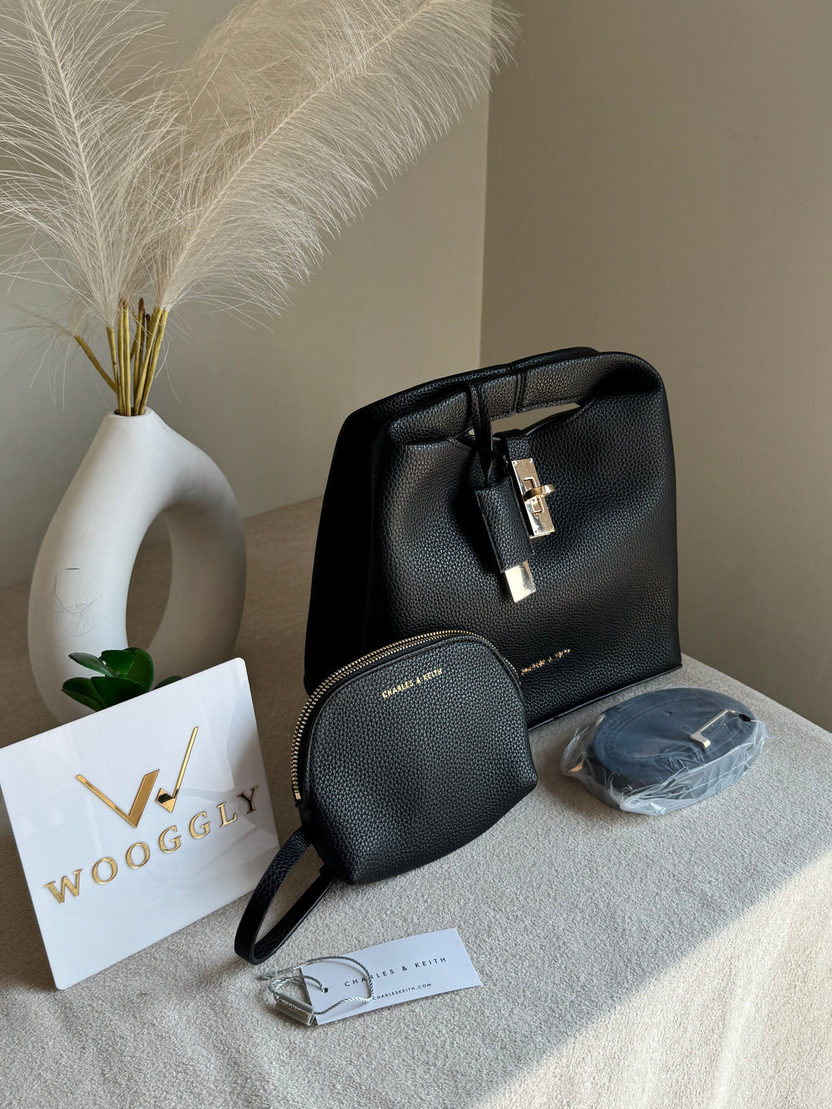 Premium C & K Bucket Bag with Small Pouch & PROPER PACKING Black