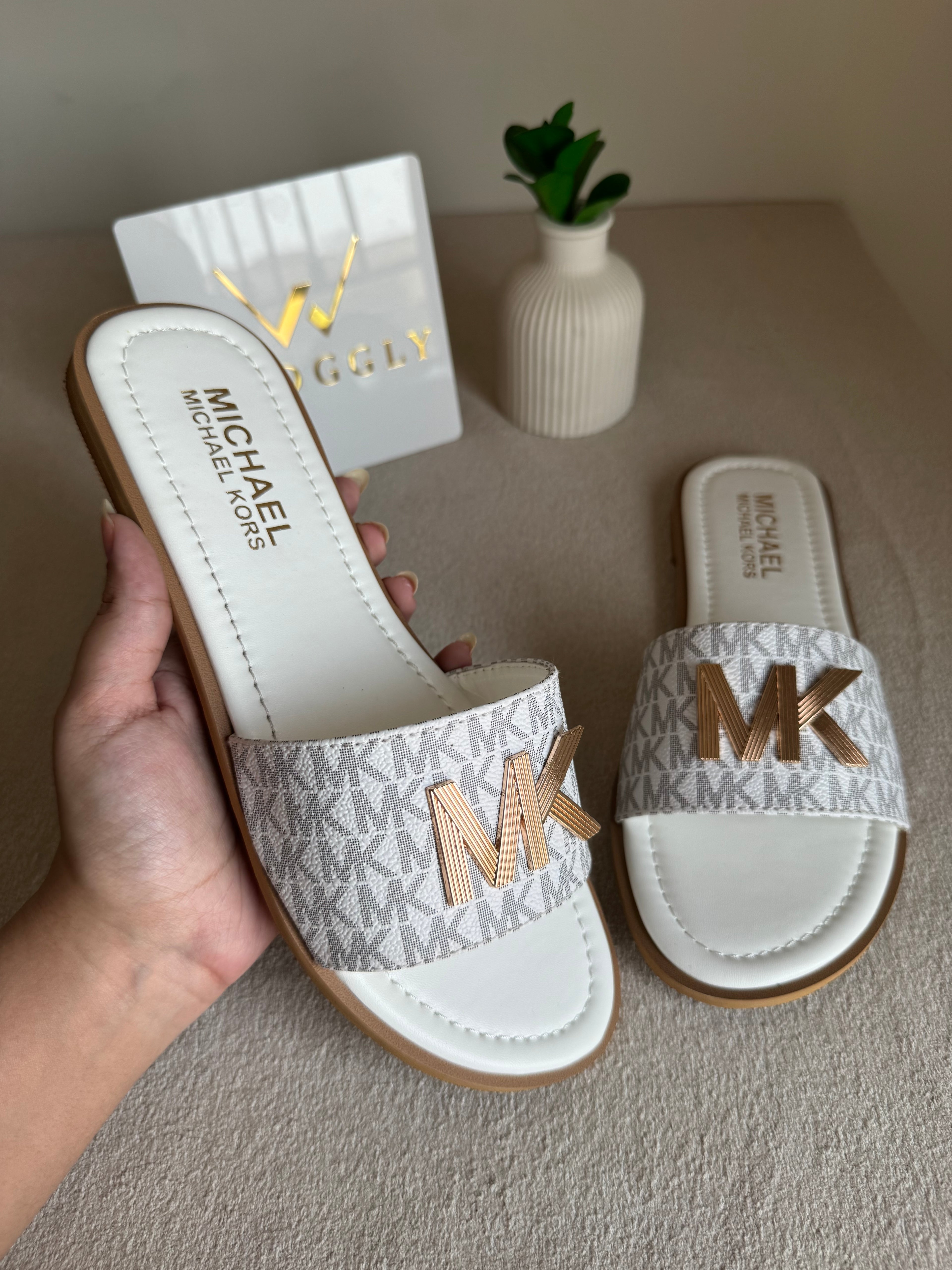 Viral MK Slides - White