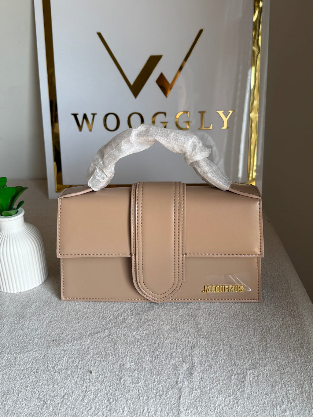 Jacquemus - Medium Bambino (Beige) BOX PACKING