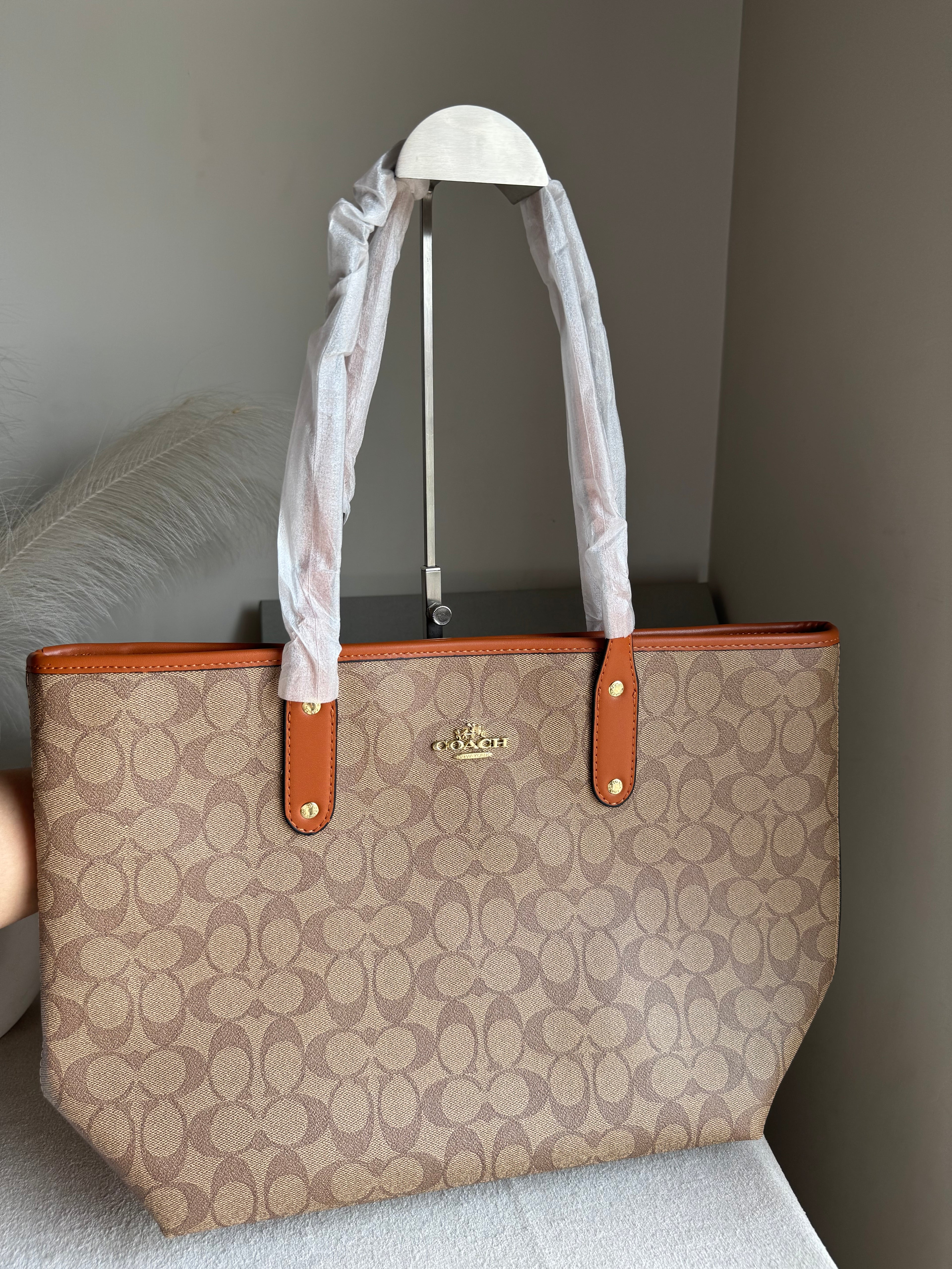 COACH TOTE BAG PREMIUM (Apricot Brown) - BOX PACKING
