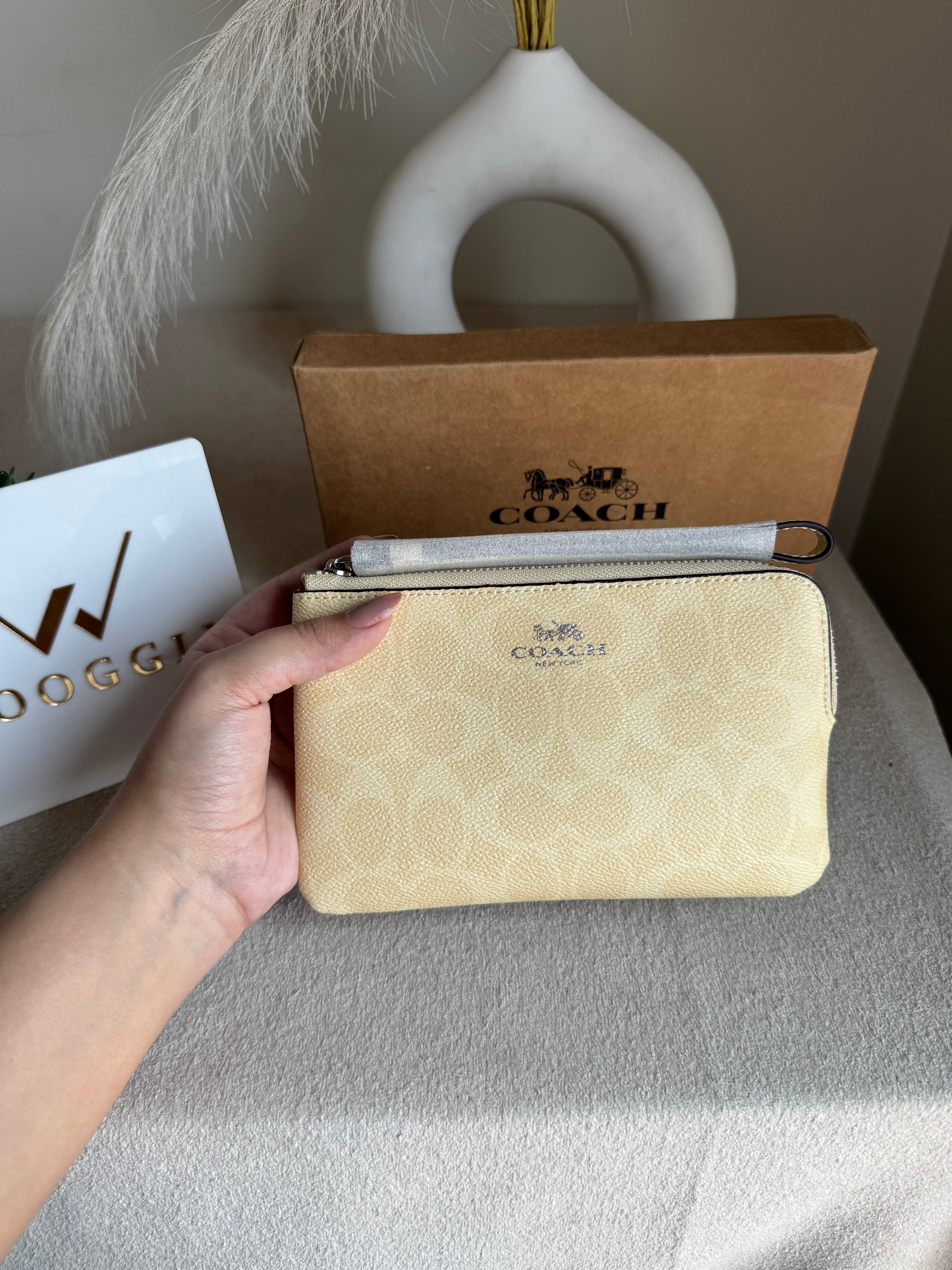 High Quality Wristlet - Butter Yellow