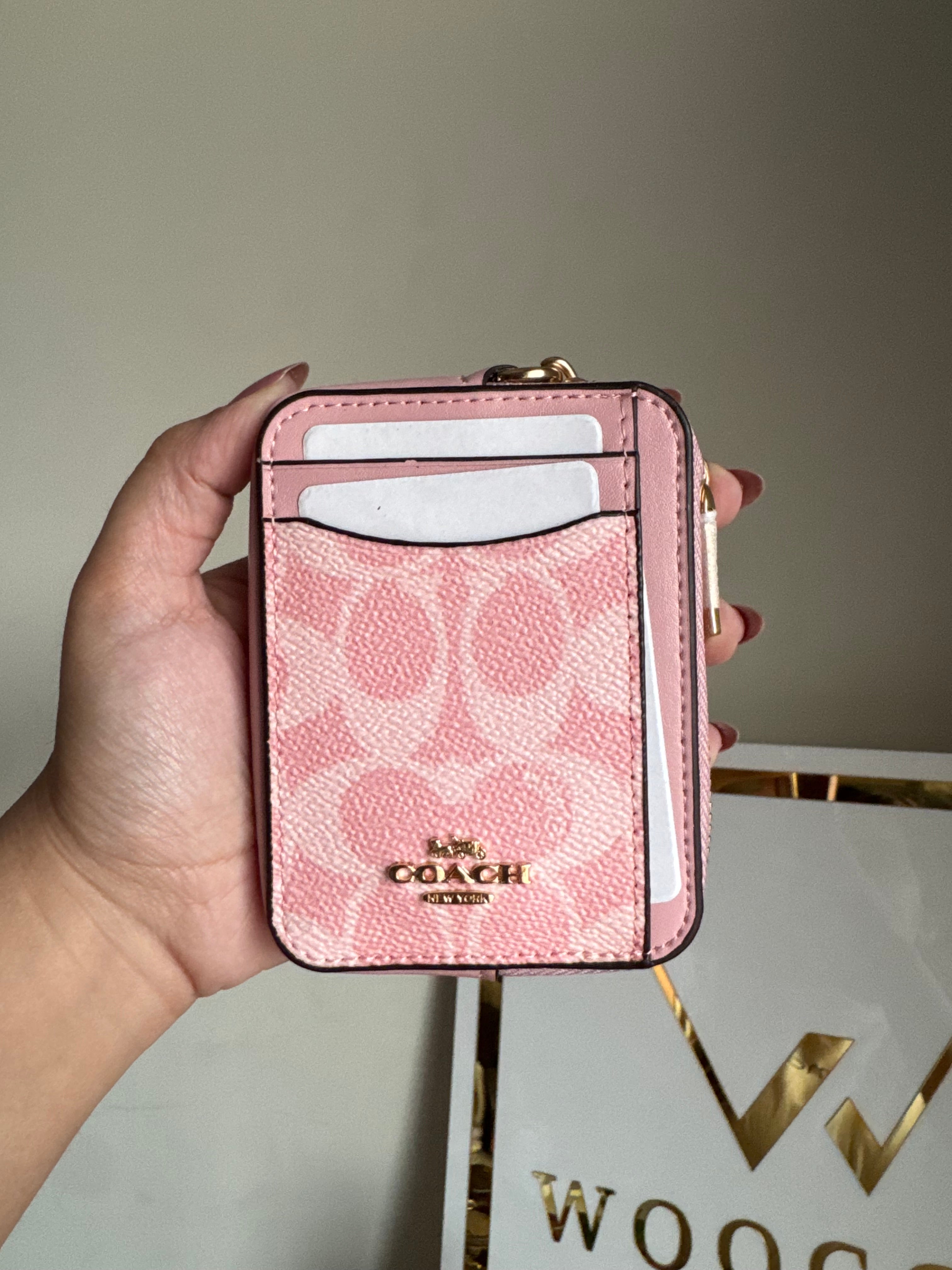 Coach Zip Card Case - Baby Pink
