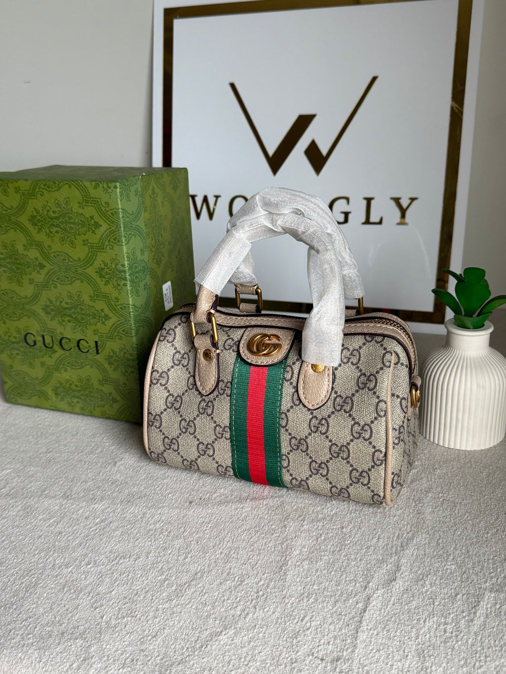 Gucci Mini Duffle Bag - Beige