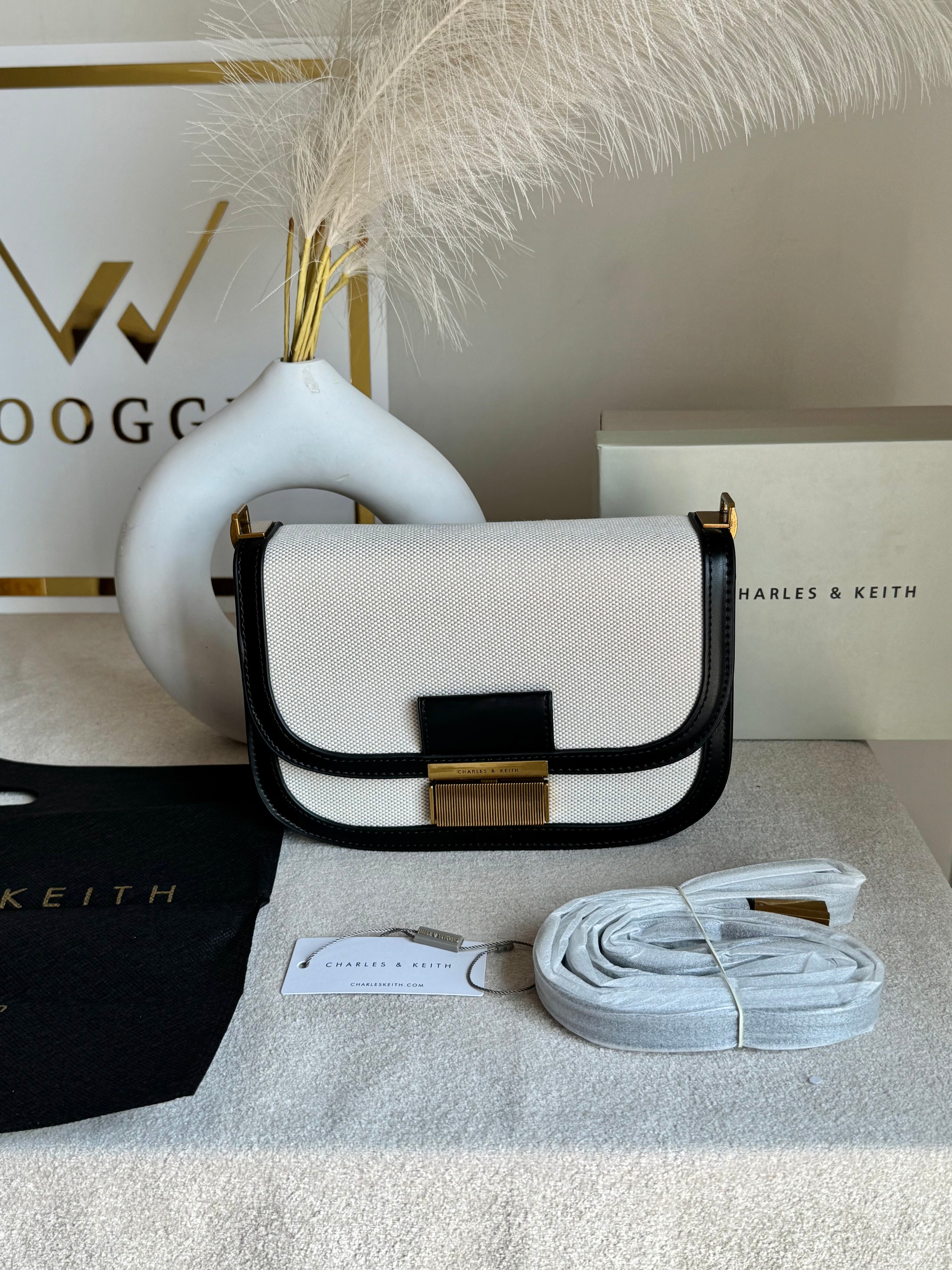 Premium C&K Coco Bag with PROPER PACKING Cream & Black