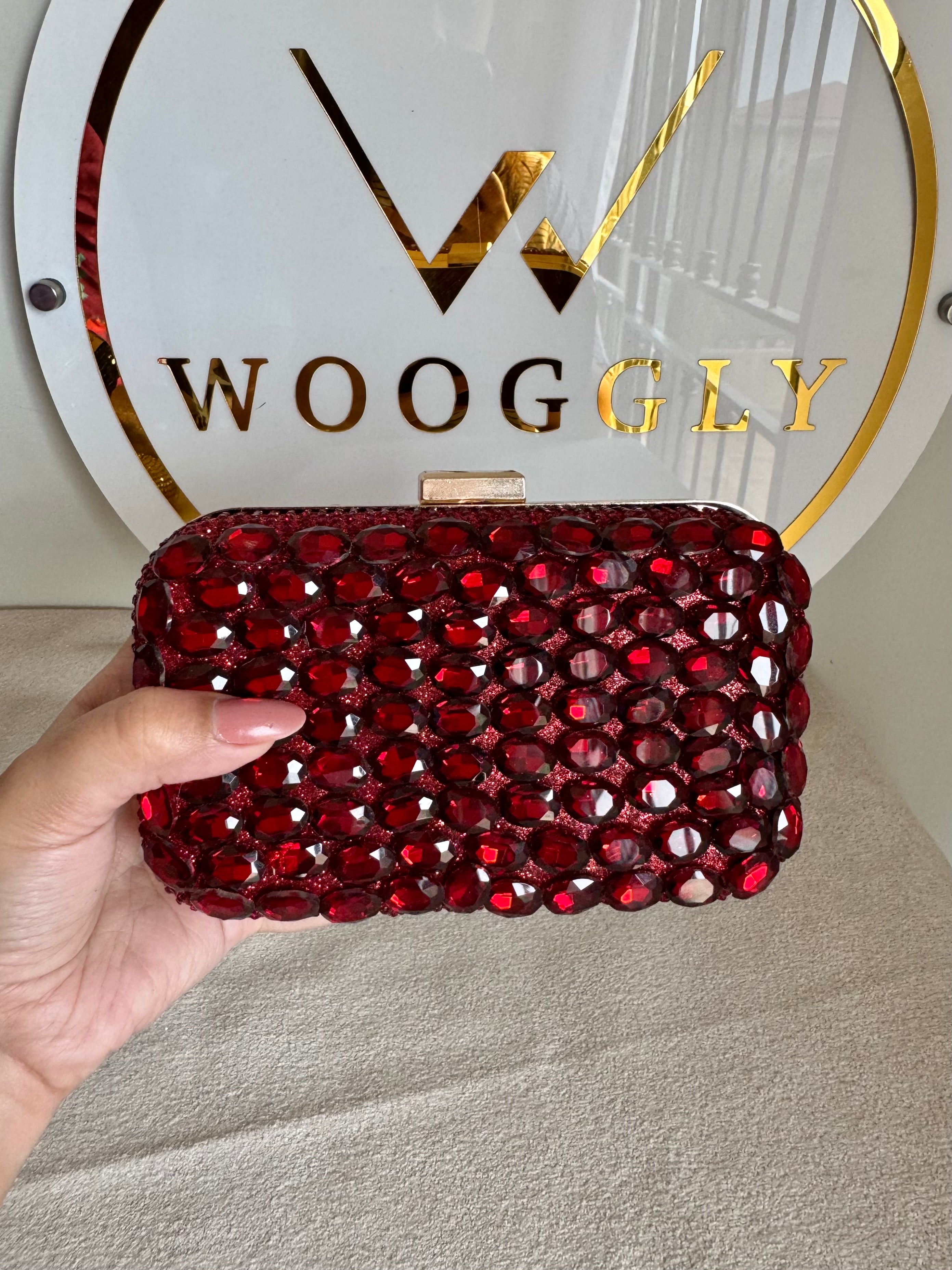 Dreamy Clutch - Maroon