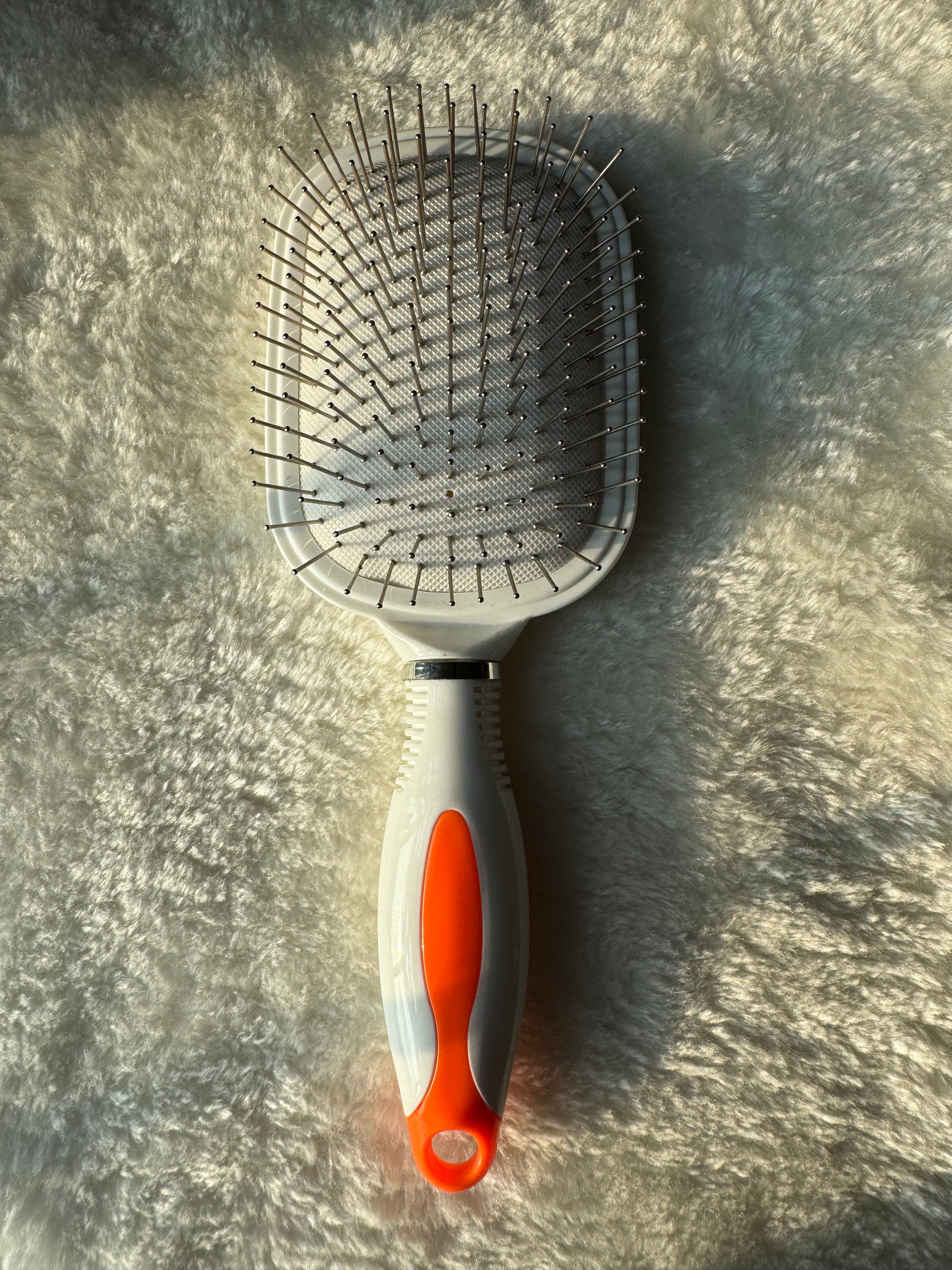 White & Orange Square Softest Brush