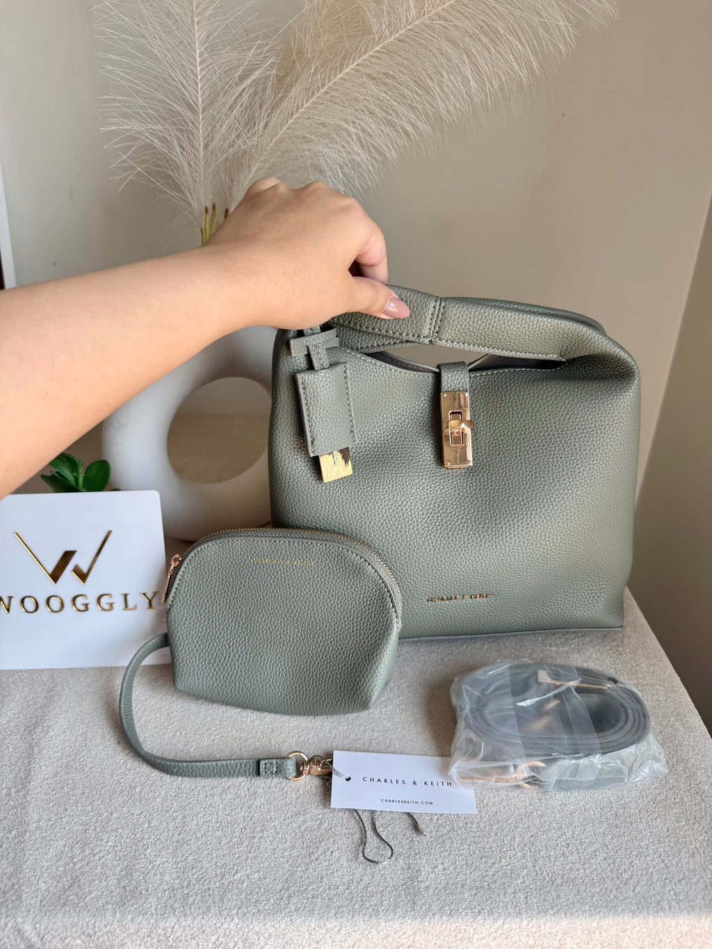 Premium C & K Bucket Bag with Small Pouch & PROPER PACKING Grey