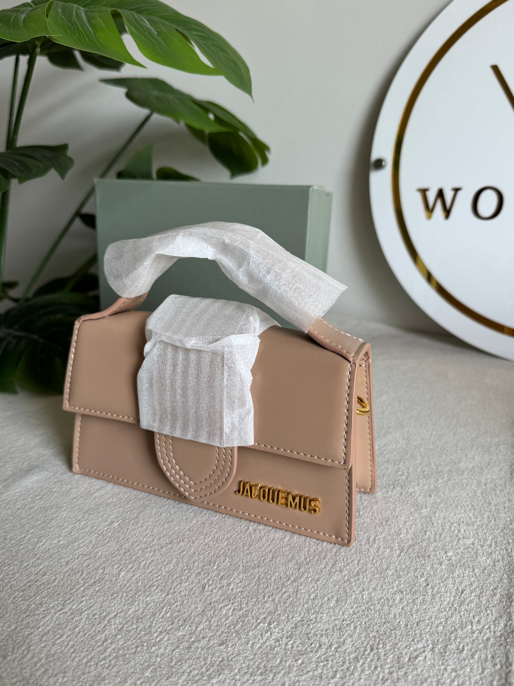 Viral Jacquemus - Small (Beige) BOX PACKING