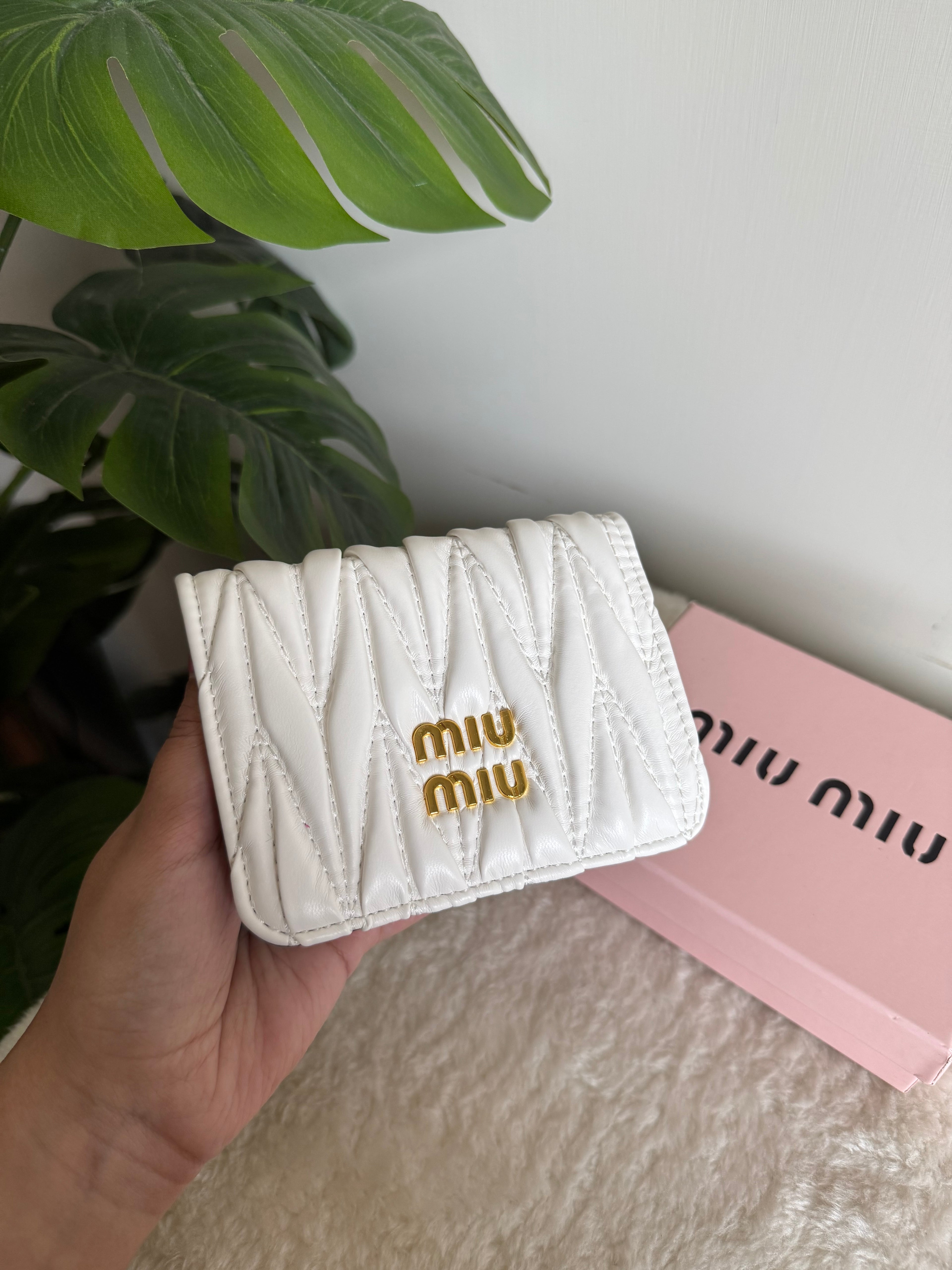 Miu Miu Wallet with Detachable Chain - White