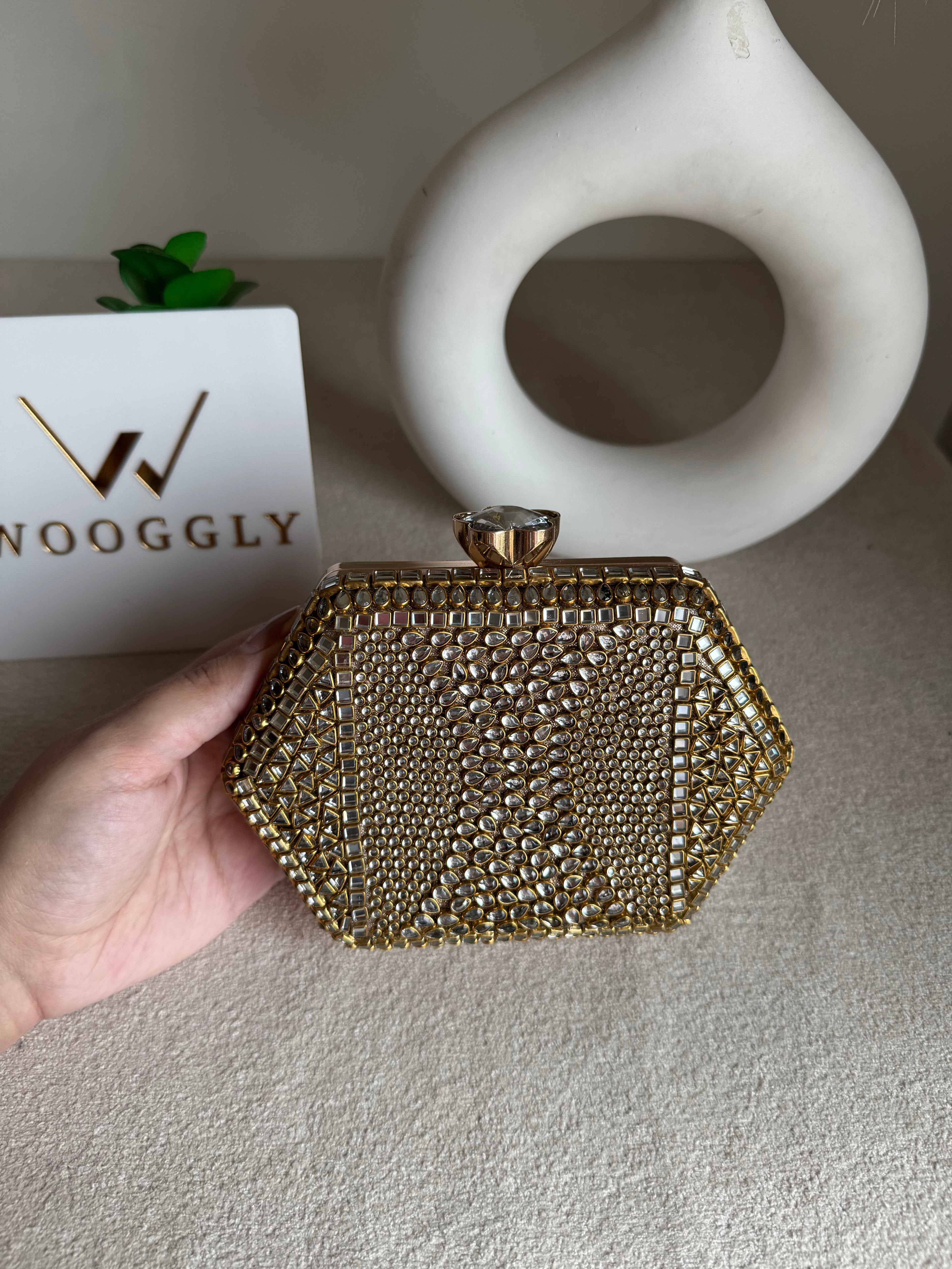 Kundan Diva Clutch Design 1