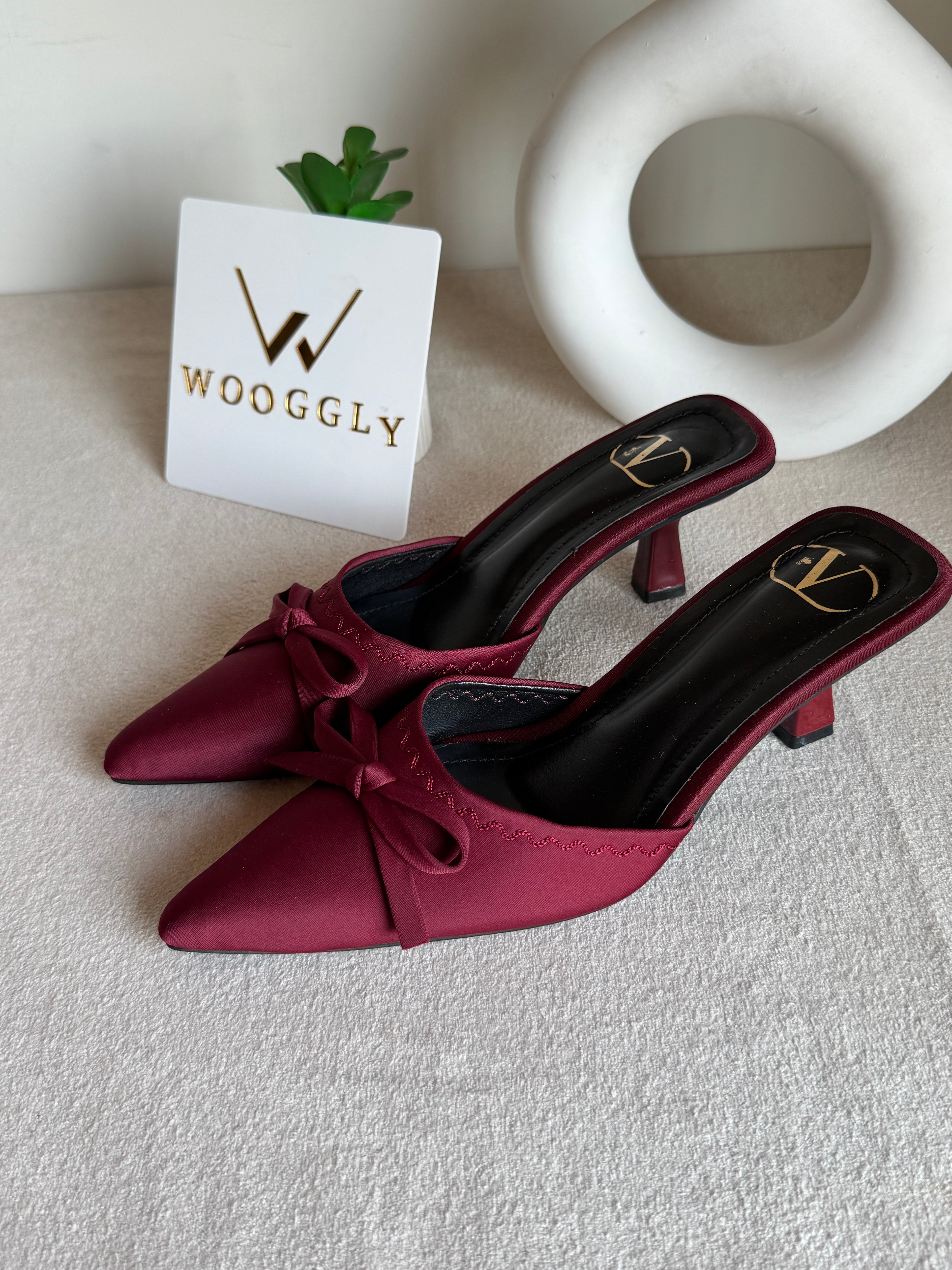 Valentino Bow Heels - Maroon