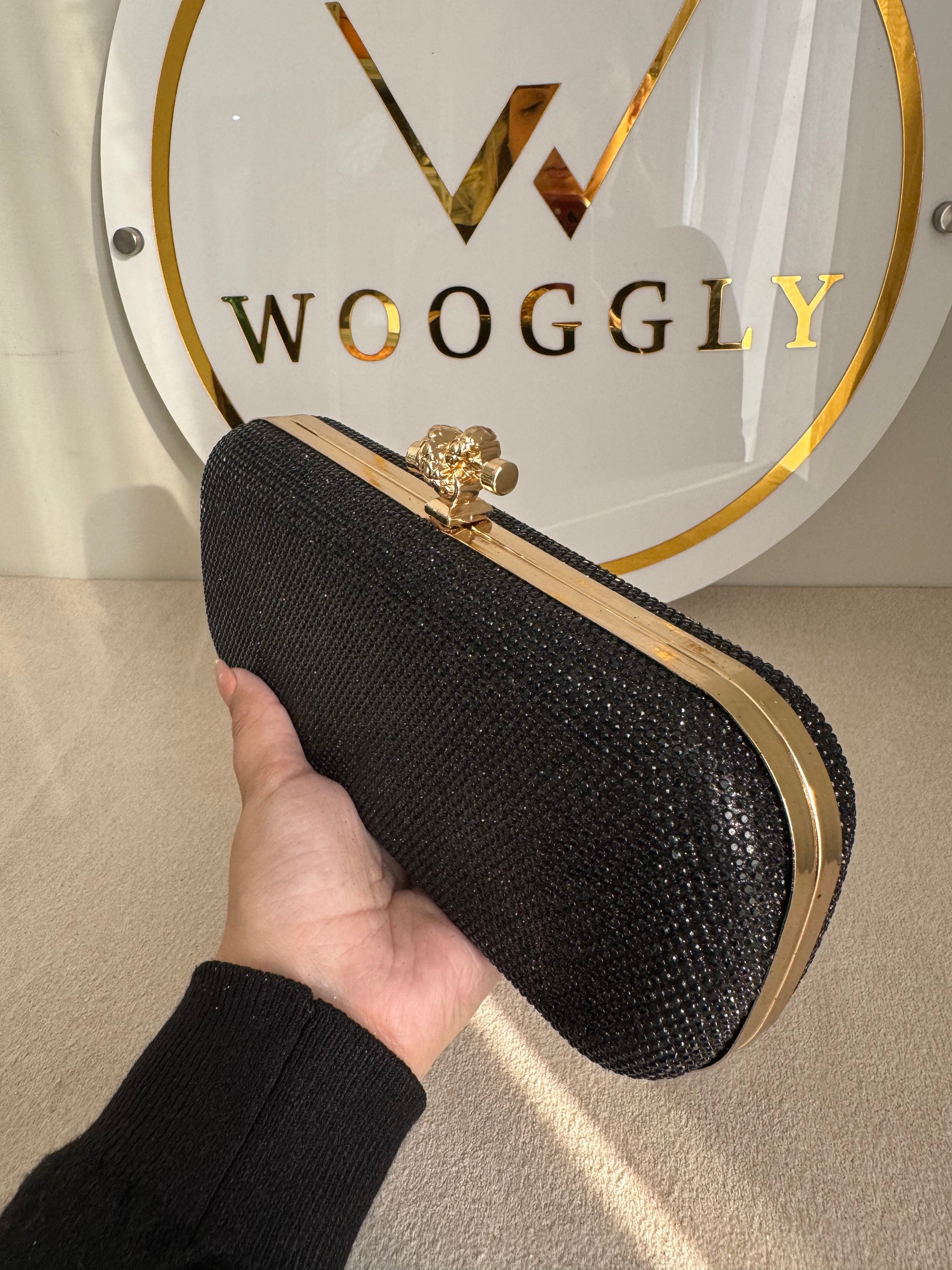 Bottega Shimmer Clutch - Black with Chain