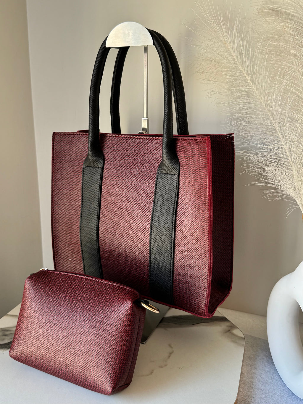 Mashion Tote with Pouch - Maroon