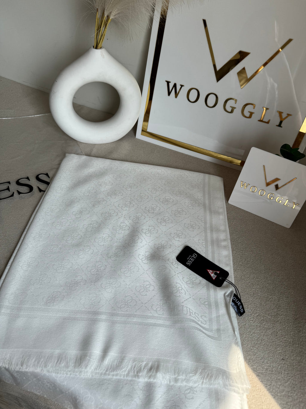 Guess Stoller White