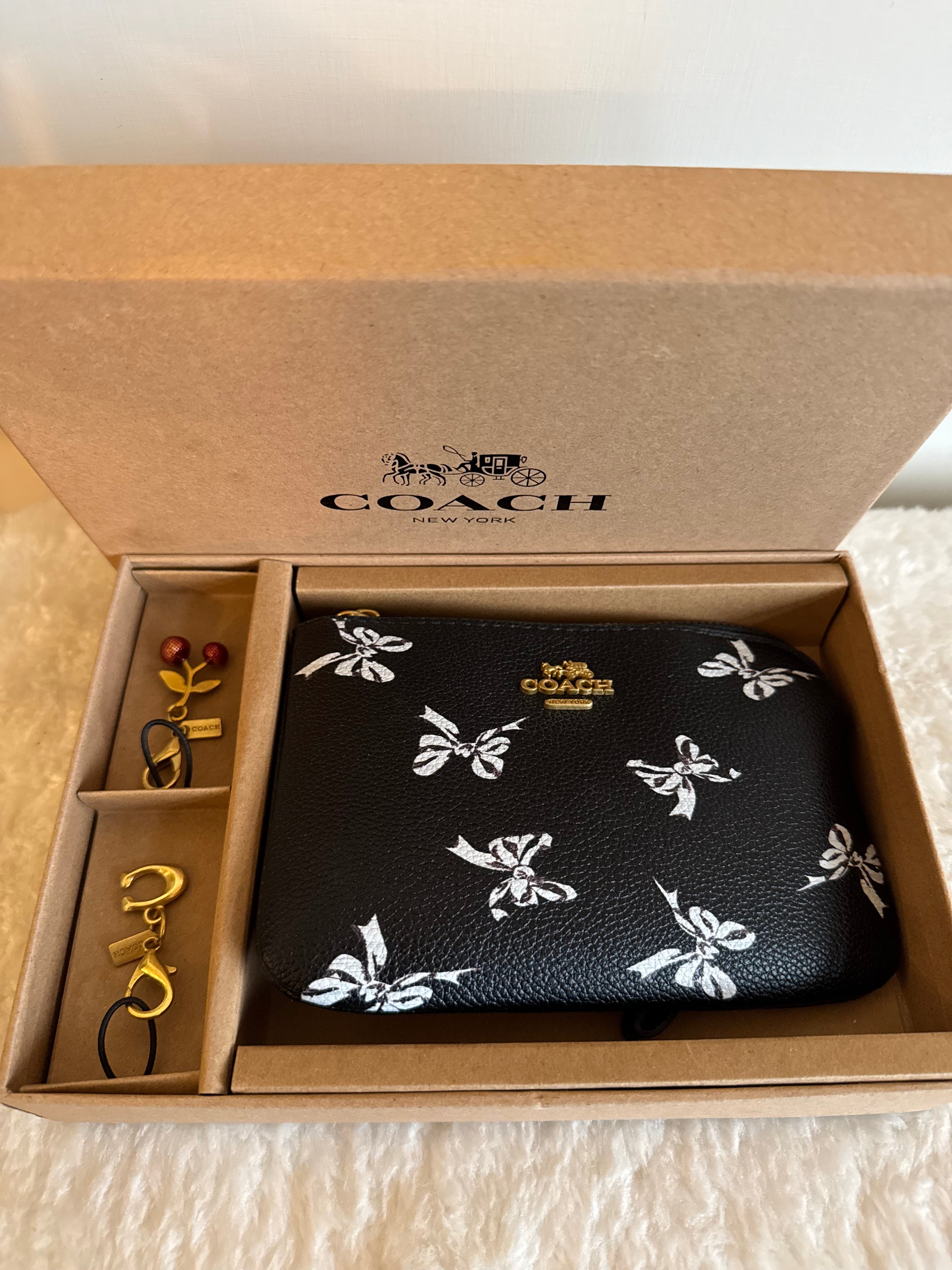 Coach Wristlet Wallet with 2 Charms Gift Set - Black Bow
