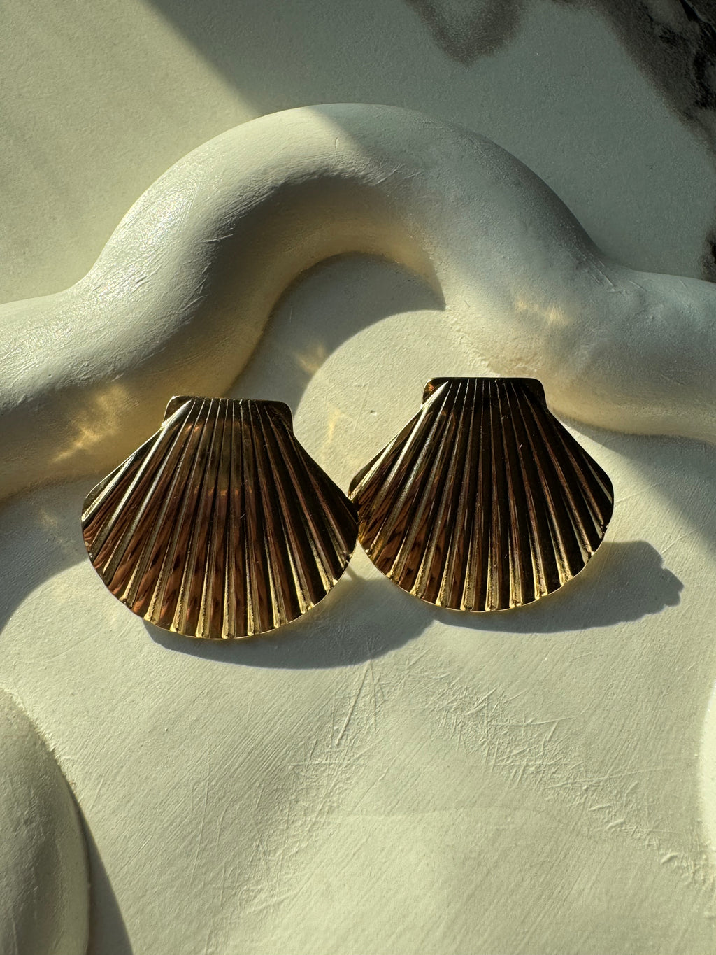 Seashell Gleam Studs - 18K Gold Plated