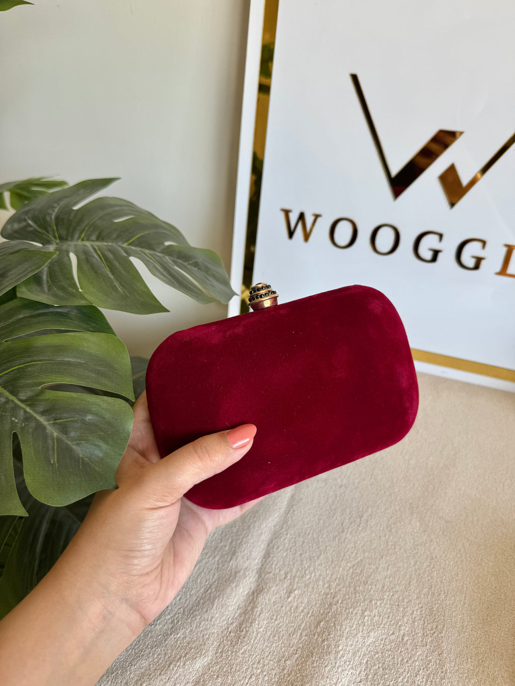 Zeenat Clutch - Maroon