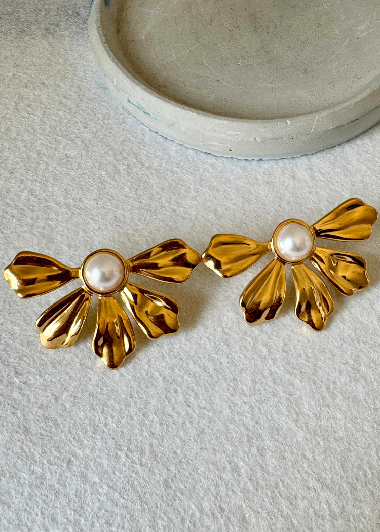Floral Dreams - 18K Gold Plated