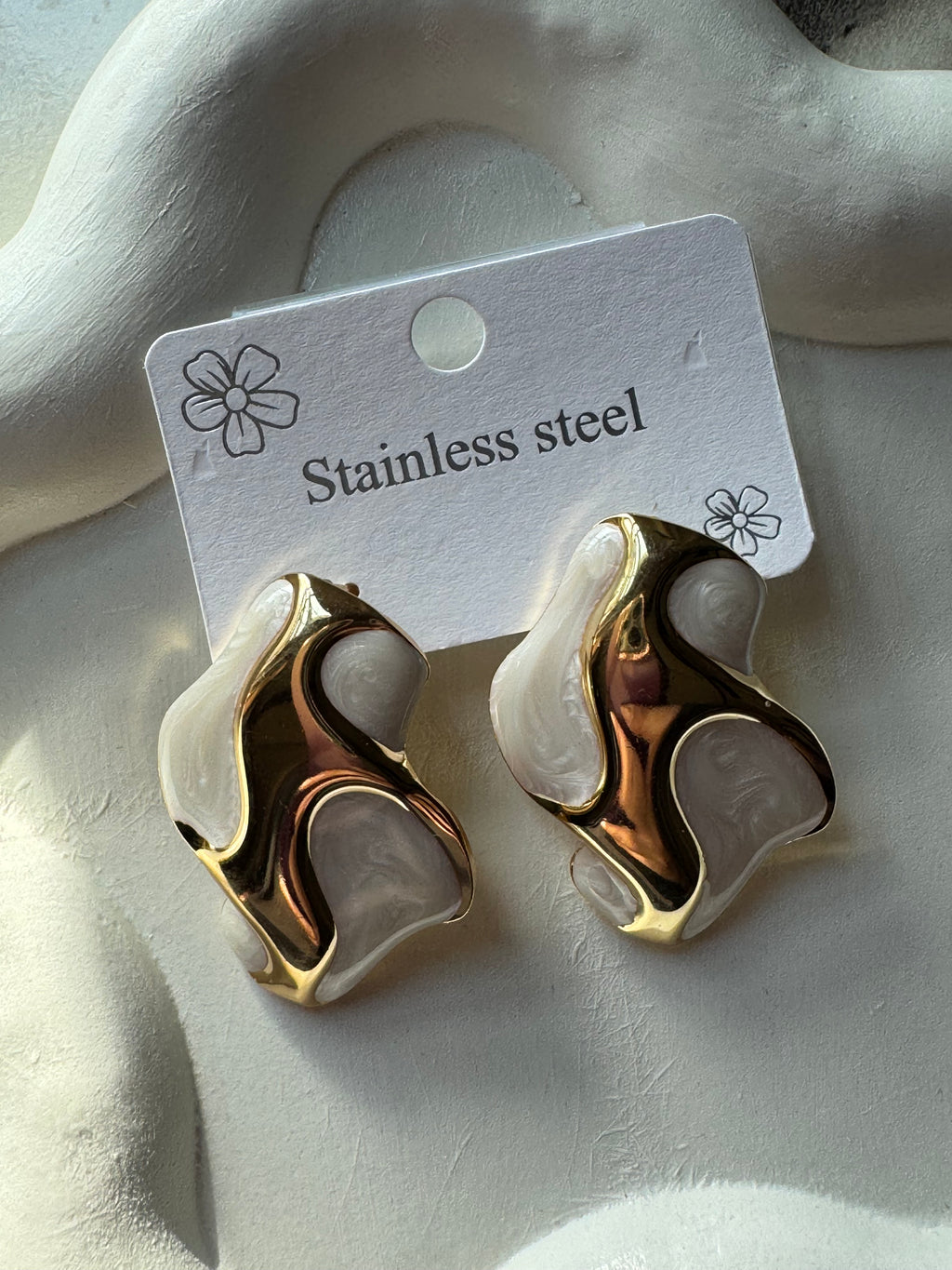 Halo Earrings - White & Black