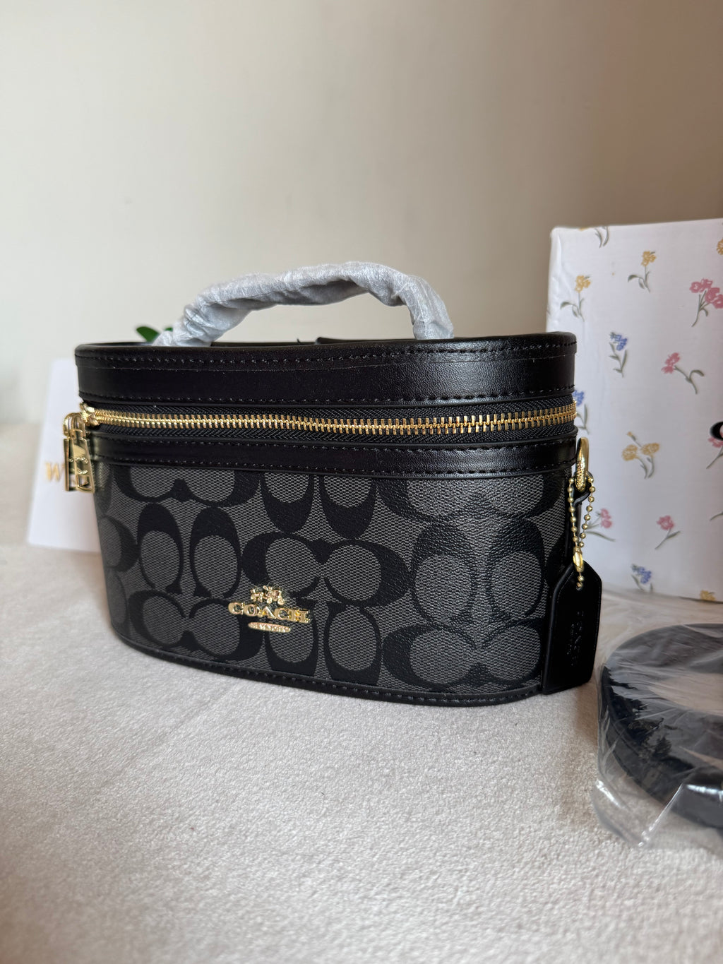 COACH Premium Bucket Bag (Signature Black) with Long Strap - BOX PACKING