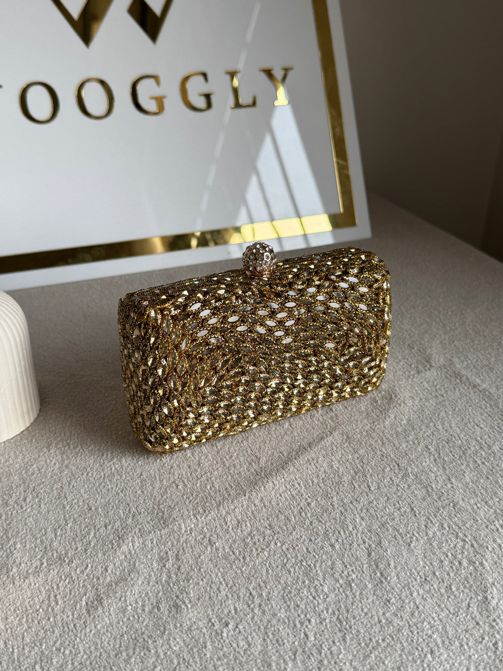 Alyzeh Clutch (Gold)
