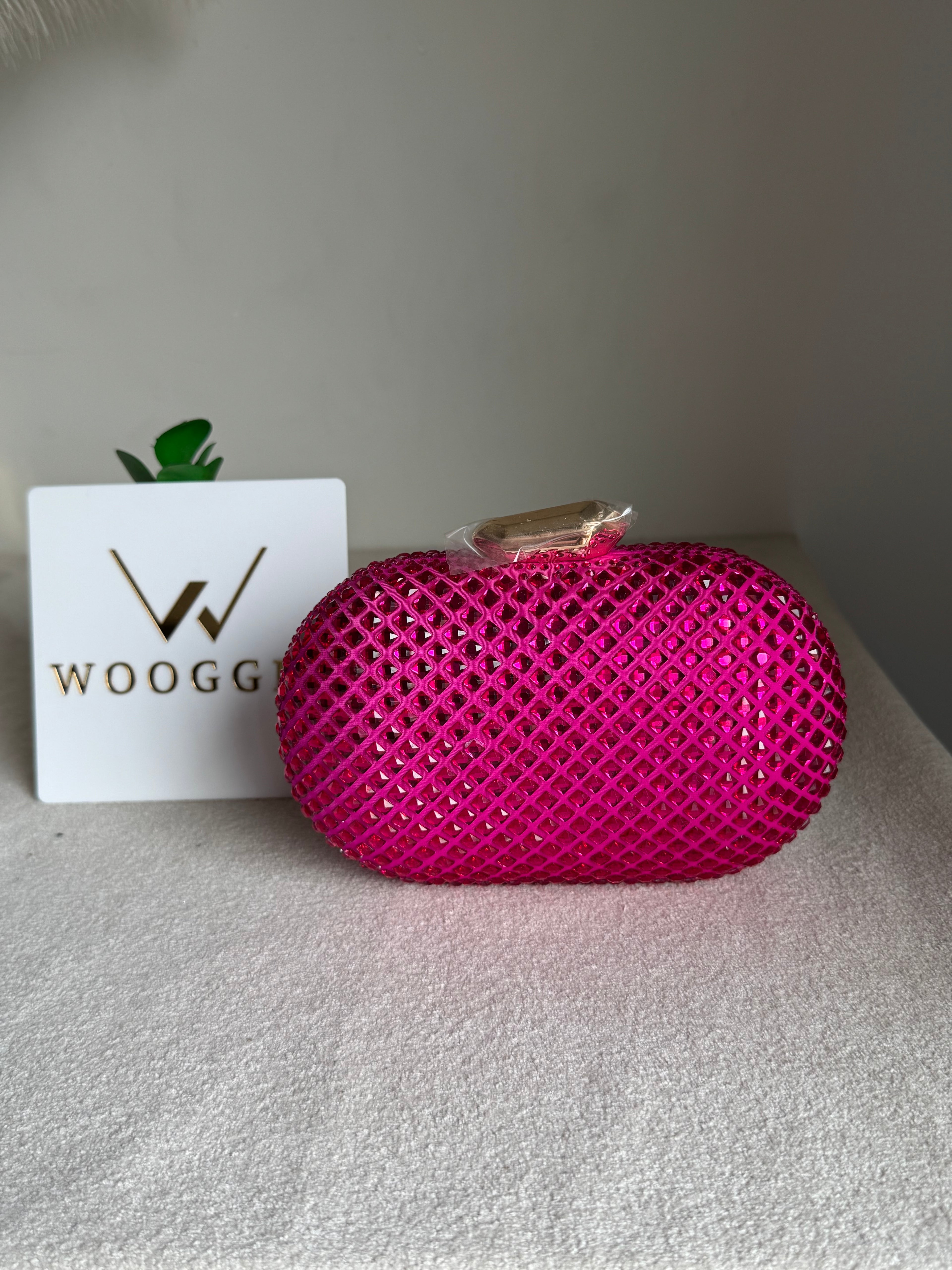 Belle Clutch Hot Pink