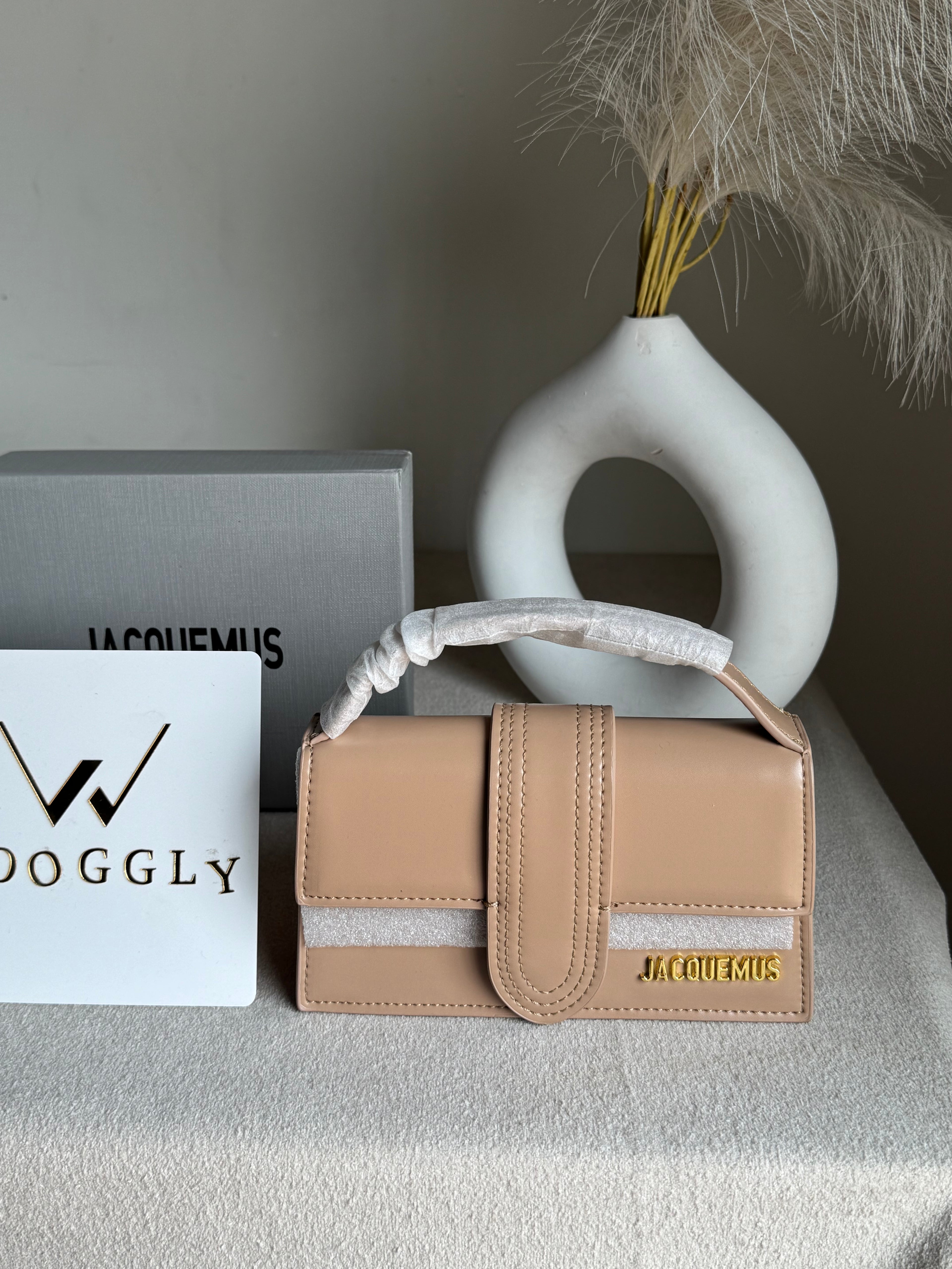 Viral Jacquemus - Small (Beige) BOX PACKING