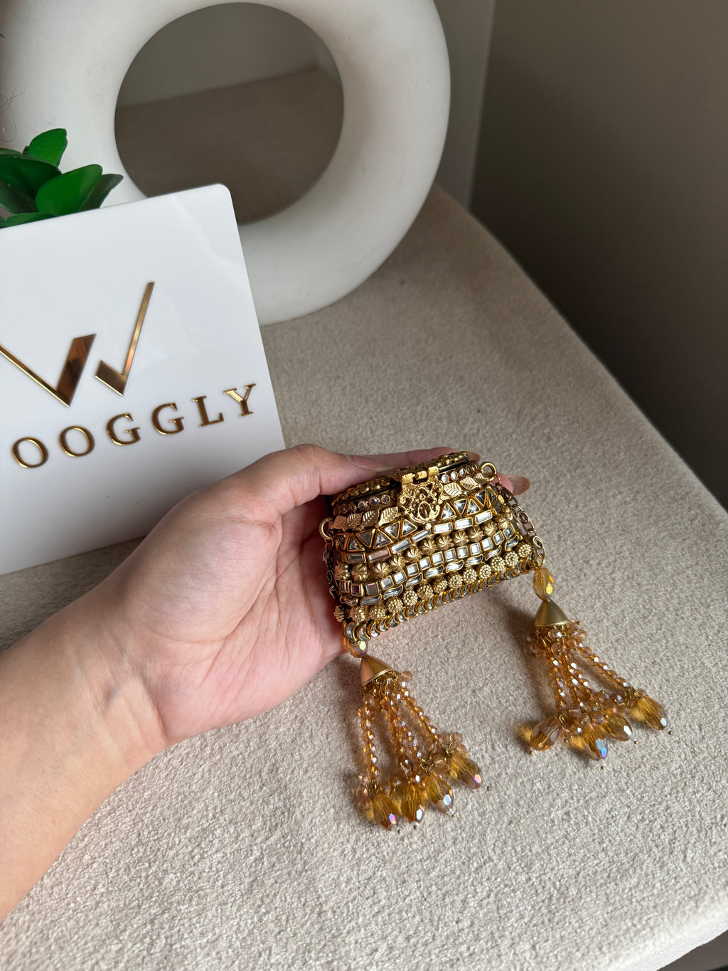 Viral Mini Clutch Lovelle - Gold with Kundan