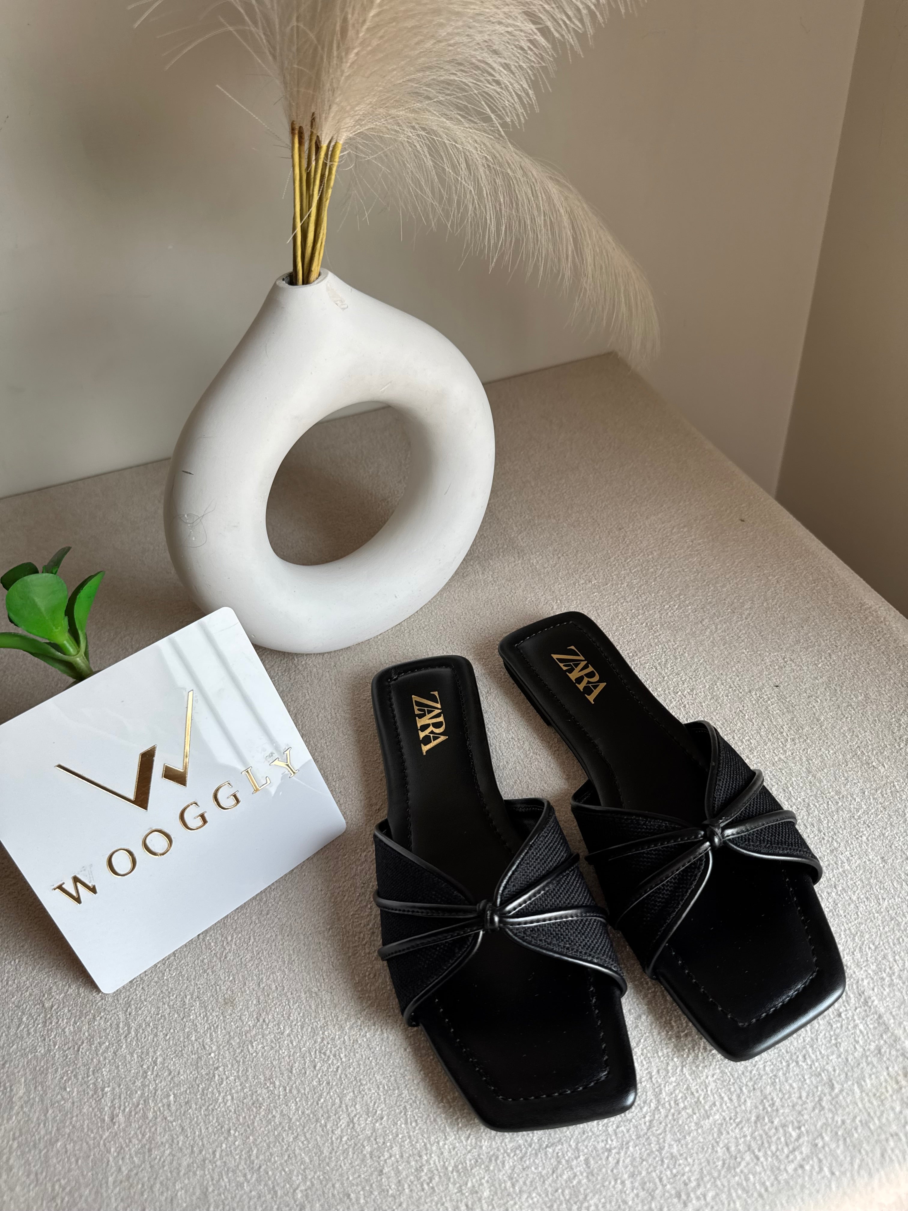 Zara Knot Slides Black