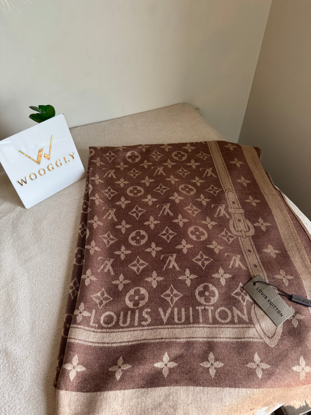 LV Warm Shawl Brown