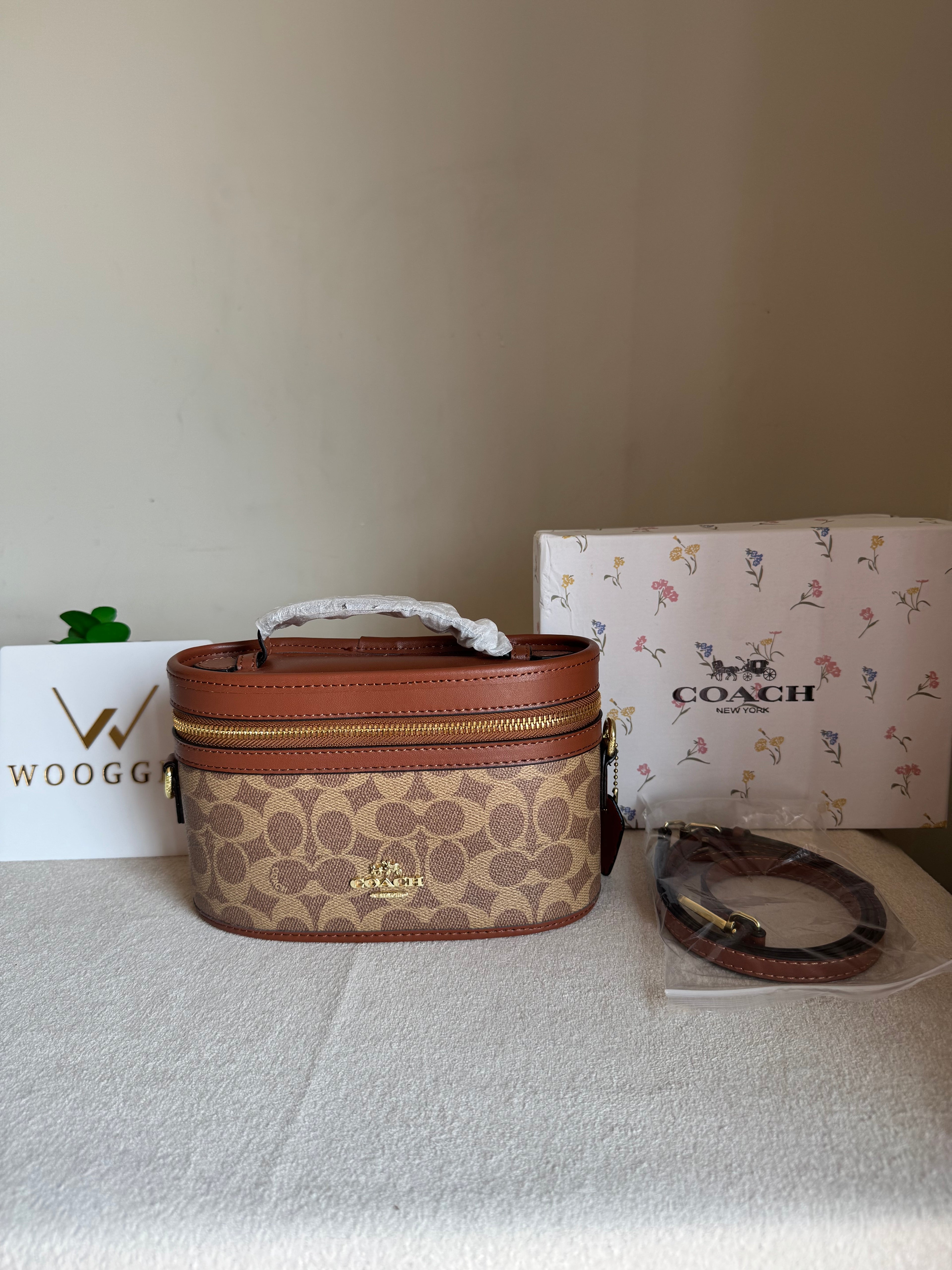 COACH Premium Bucket Bag (Apricot Brown) with Long Strap - BOX PACKING