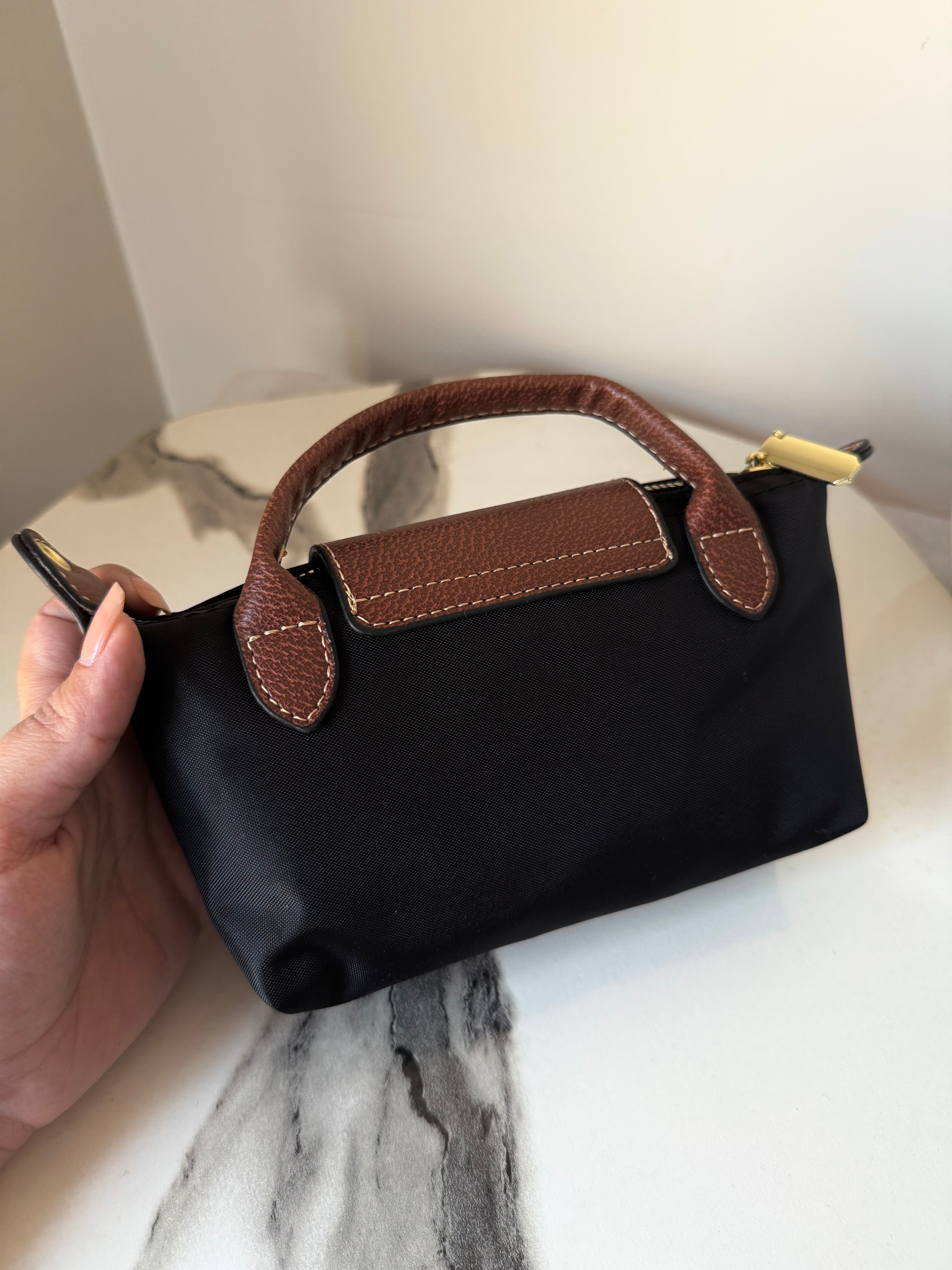 Viral Crossbody Bag with Strap - Mini Black