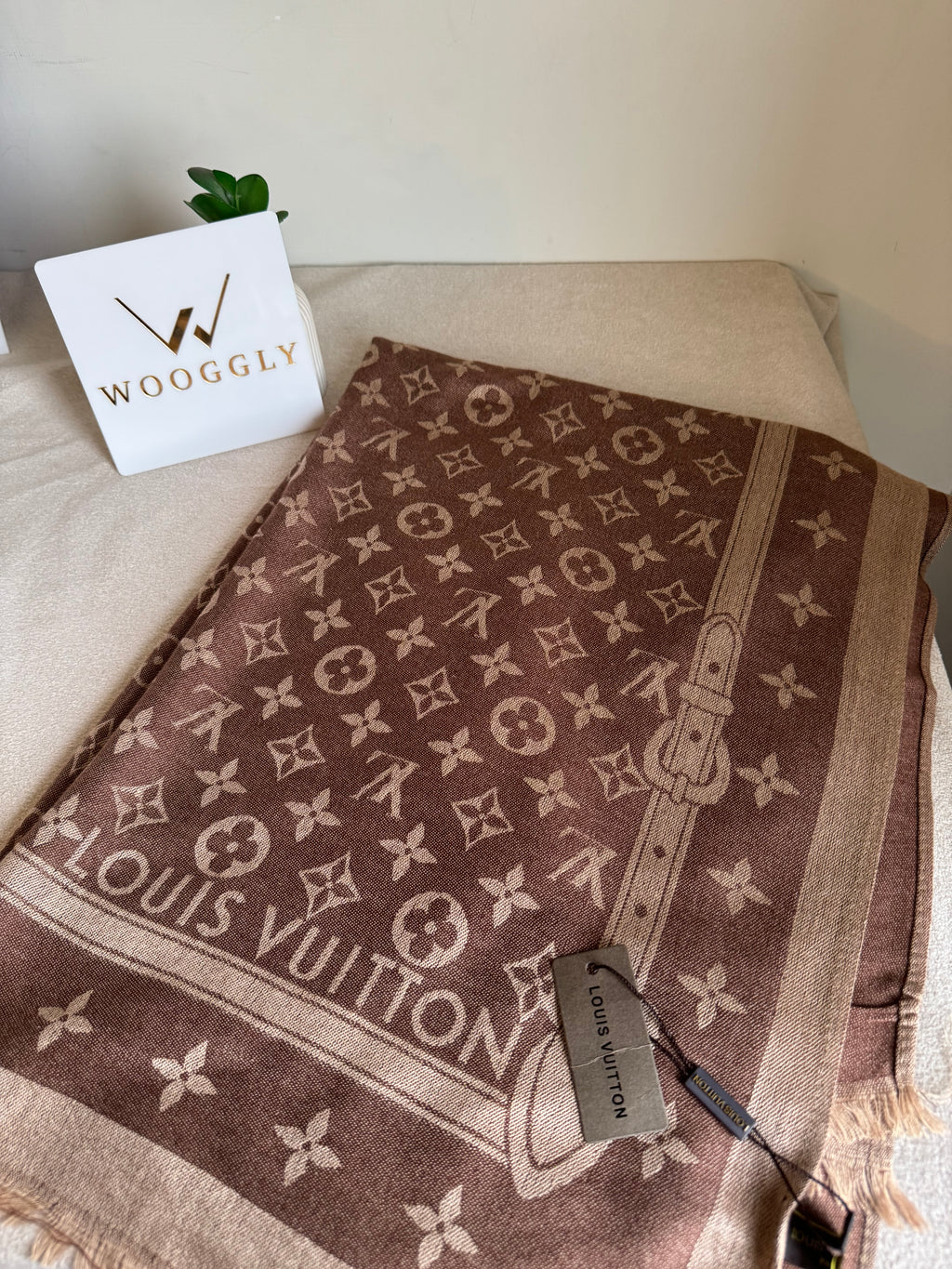 LV Warm Shawl Brown