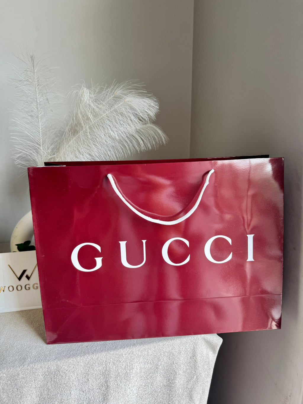 Gift Bag - Gucci - Large (ONLY FOR PICK UP OR INDRIVE CUSTOMERS IN LAHORE)