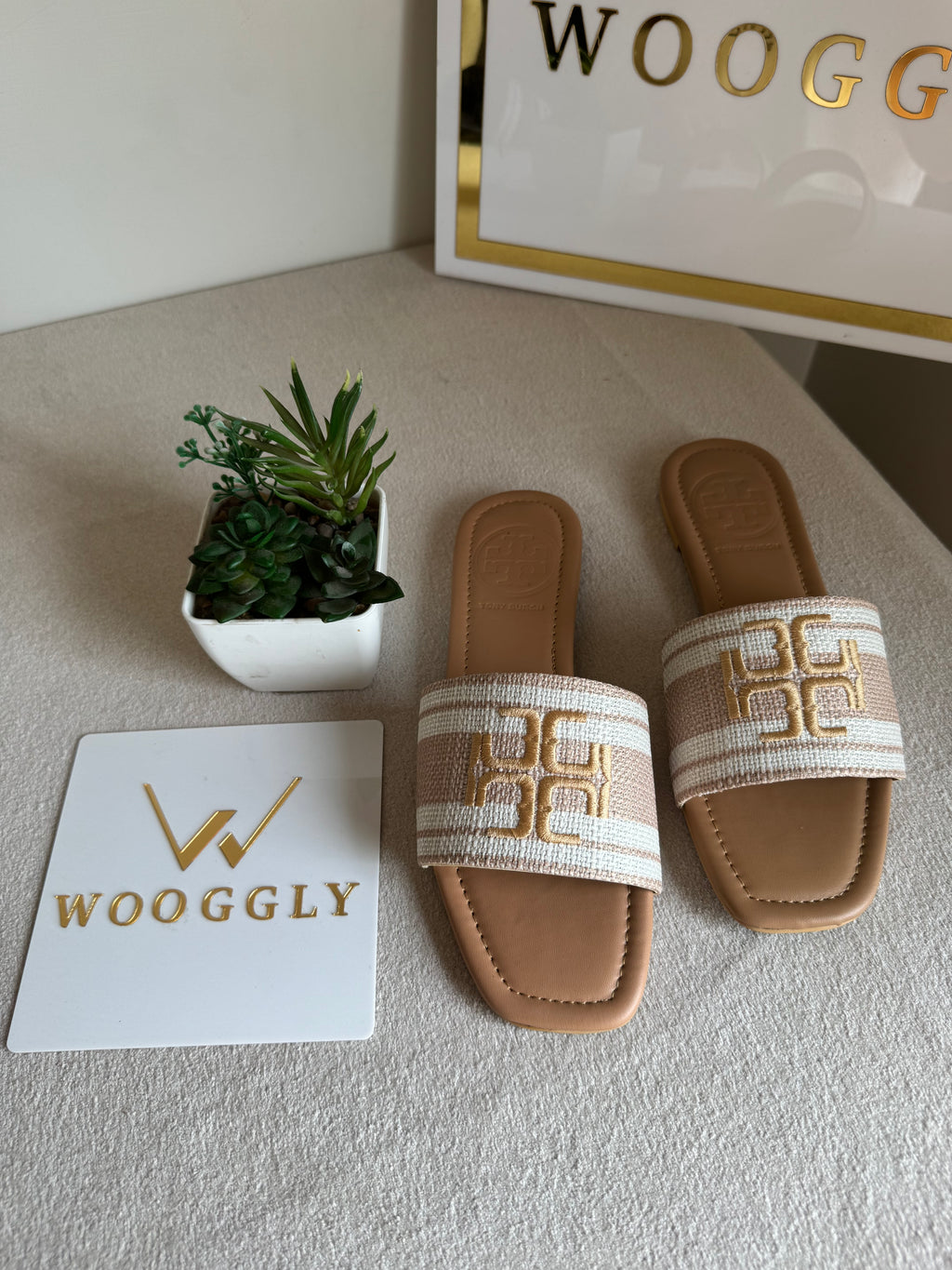 Tory Burch Nyra Slides - Beige