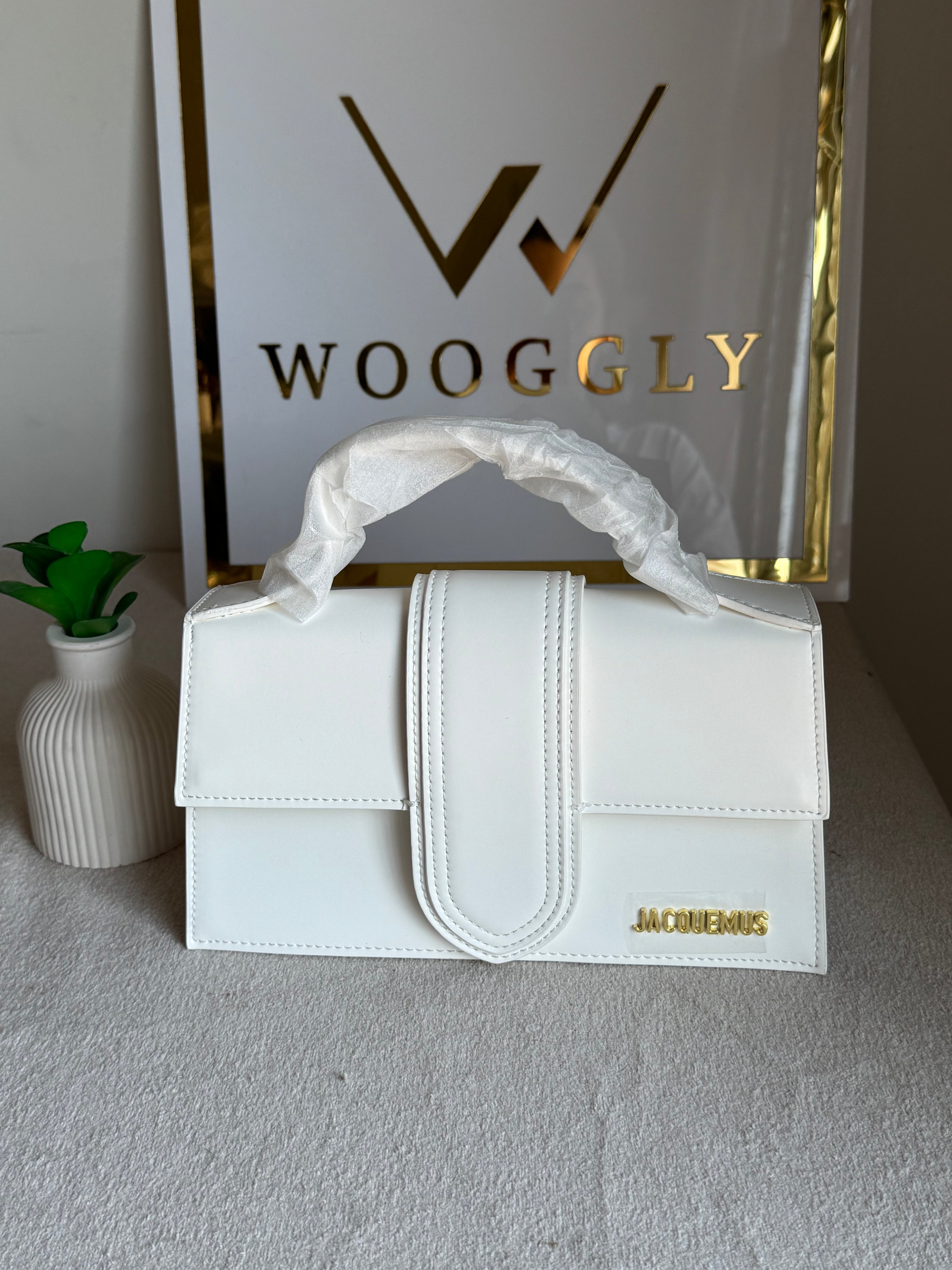 Jacquemus - Medium Bambino (White) BOX PACKING