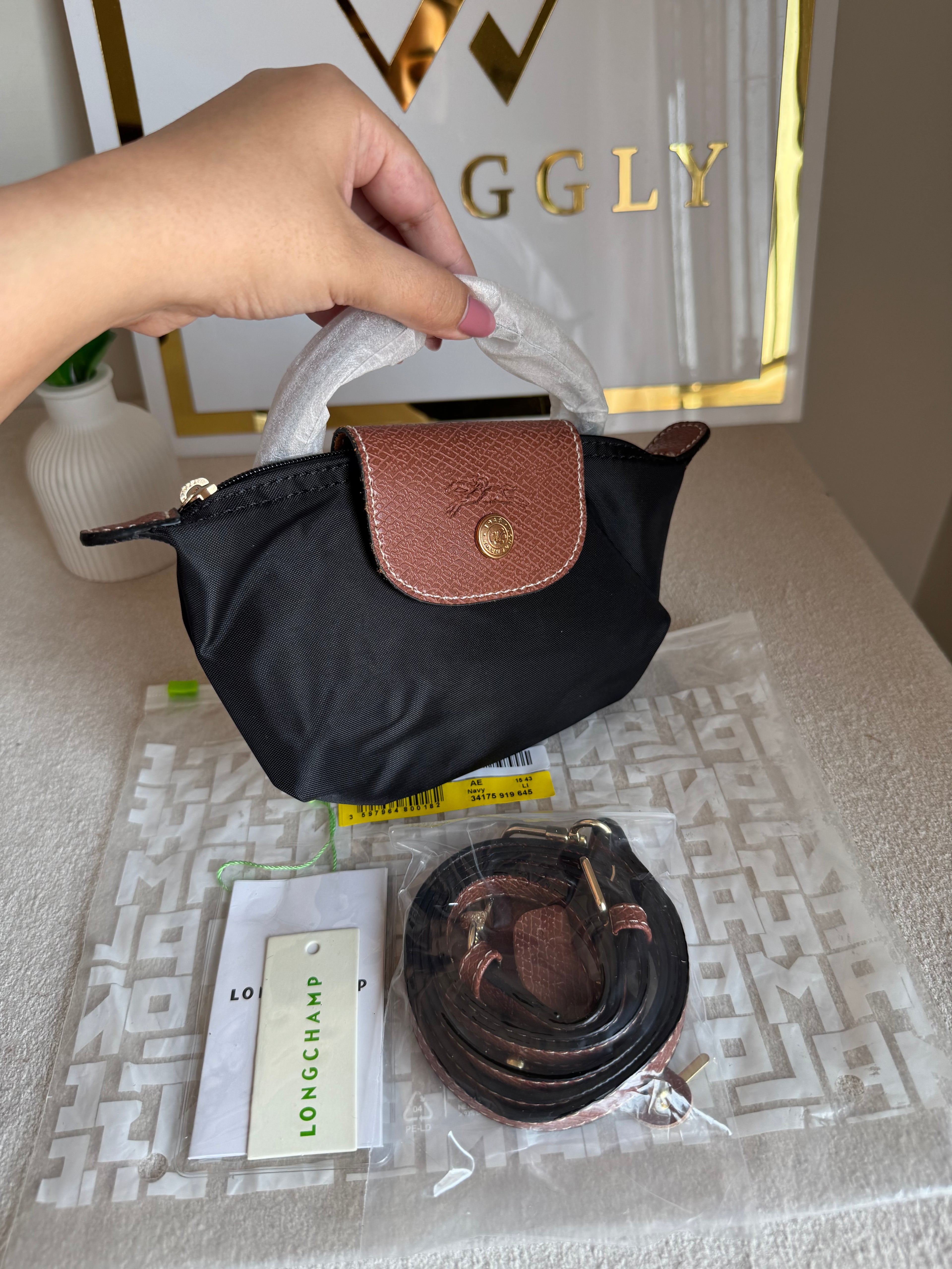 Premium LongChamp Crossbody Bag with Strap - Black (WITH BRAND LOGO)