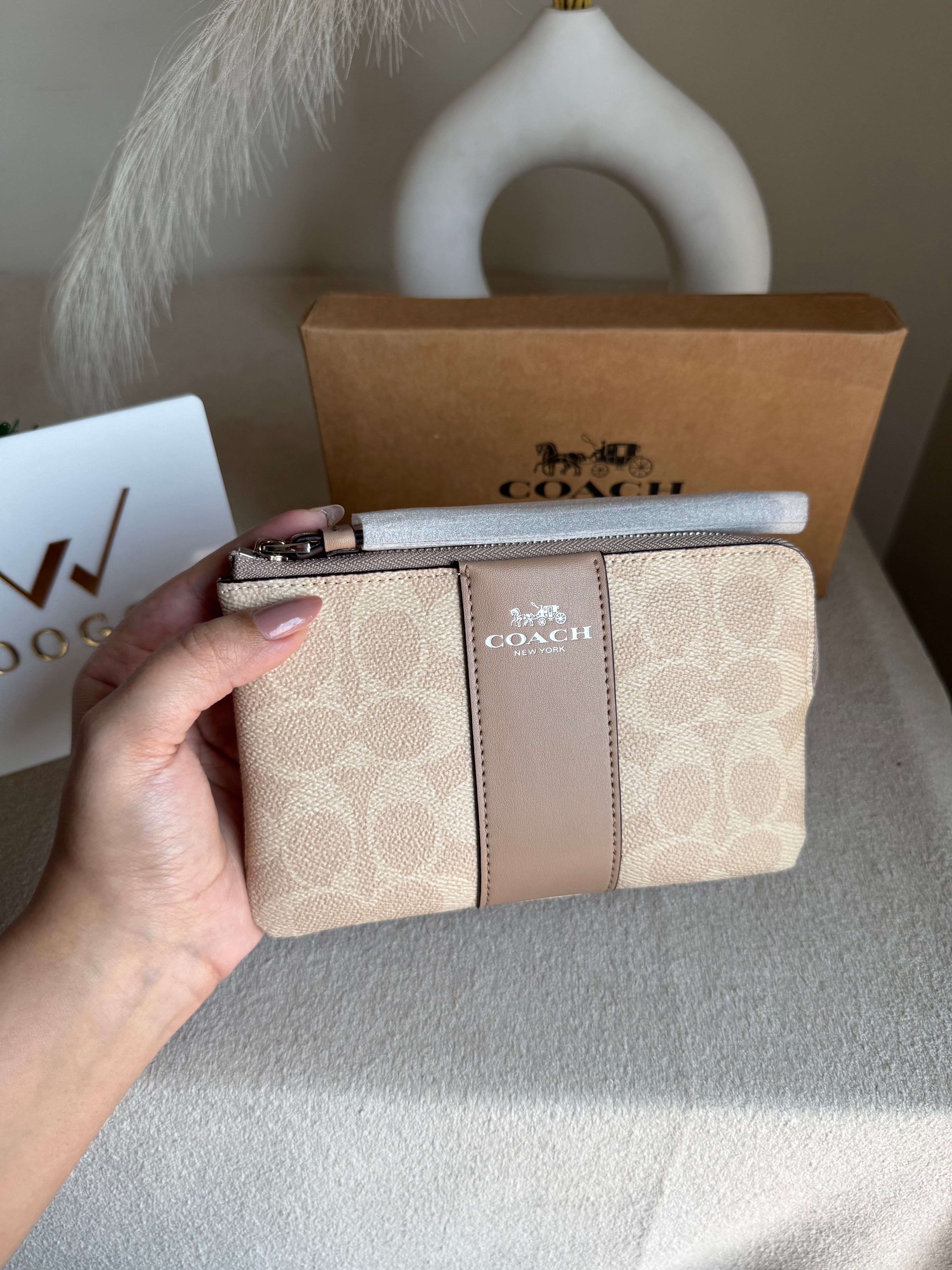 High Quality Wristlet - Signature Beige
