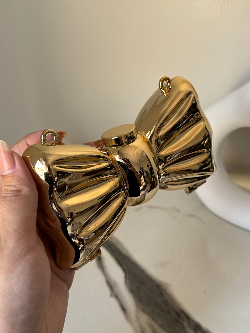Bow Clutch - Gold with Chain