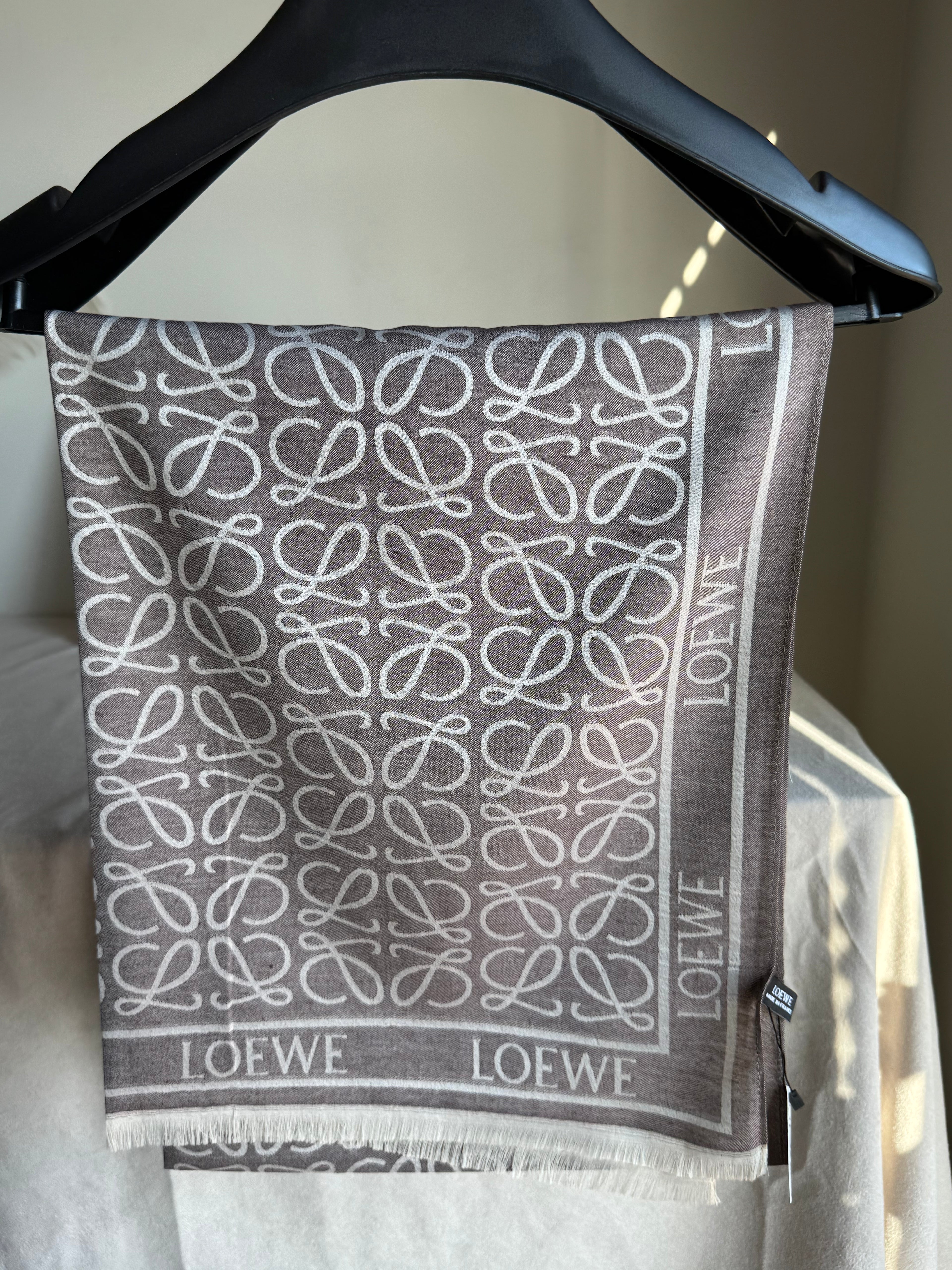 ALL SEASON Loewe Stoller - Grey