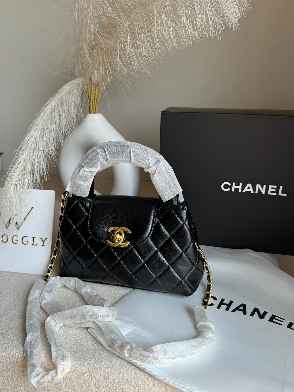 CH Premium Viral Quilted Bag – Black with Box Packaging