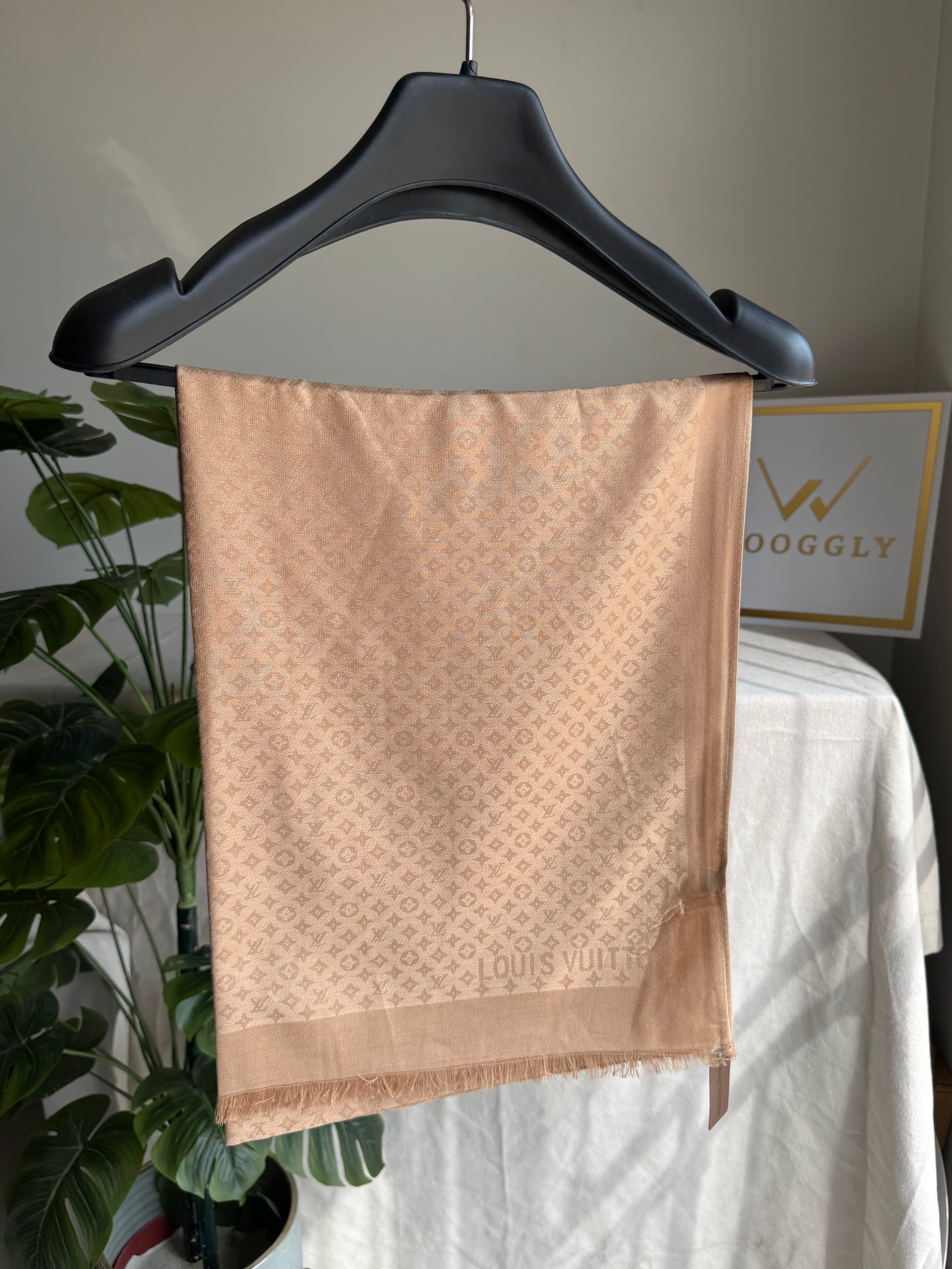 ALL SEASON LV Scarf - Beige