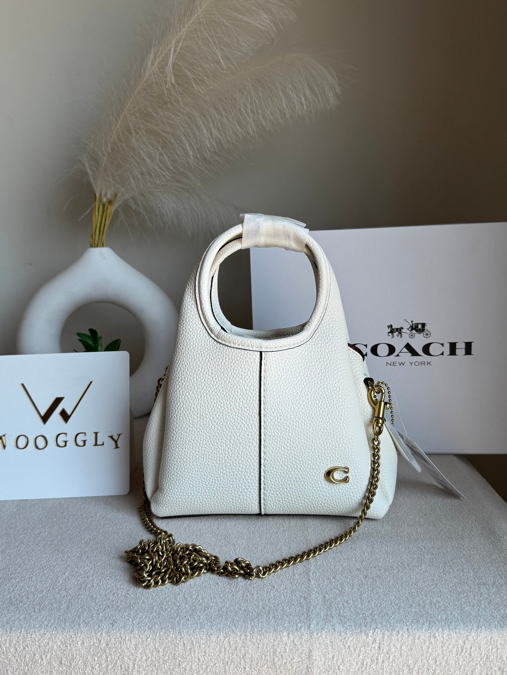 EXTREMELY PREMIUM MINI COACH Lana (CREAM) - BOX PACKING