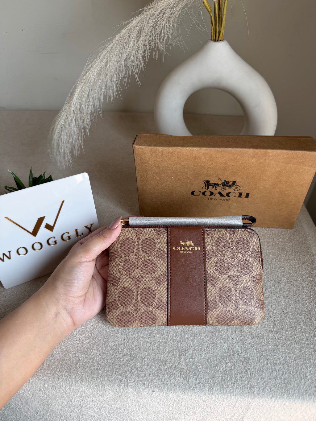 High Quality Wristlet - Canvas Brown