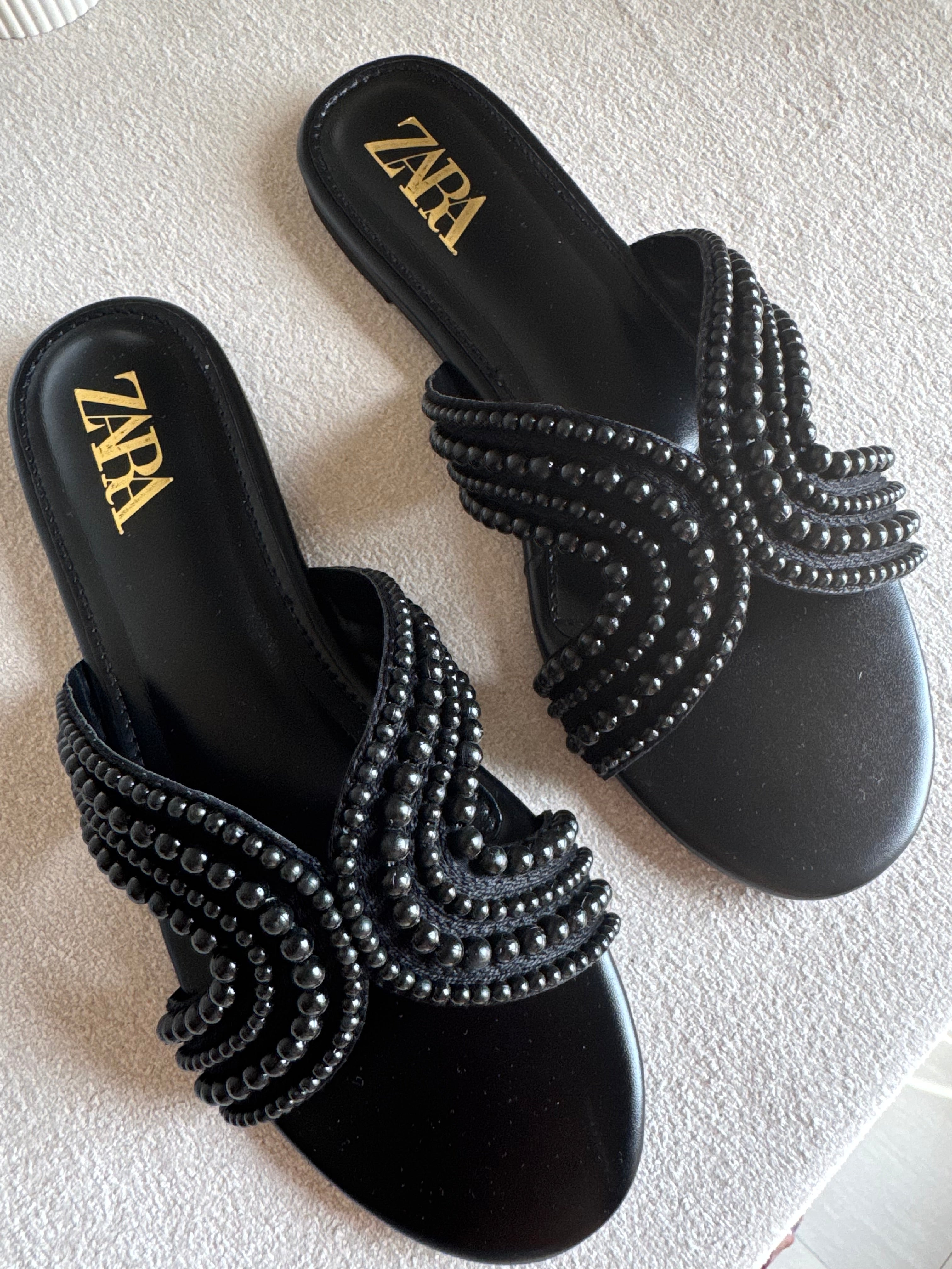 Zara Pearl Slides - Black