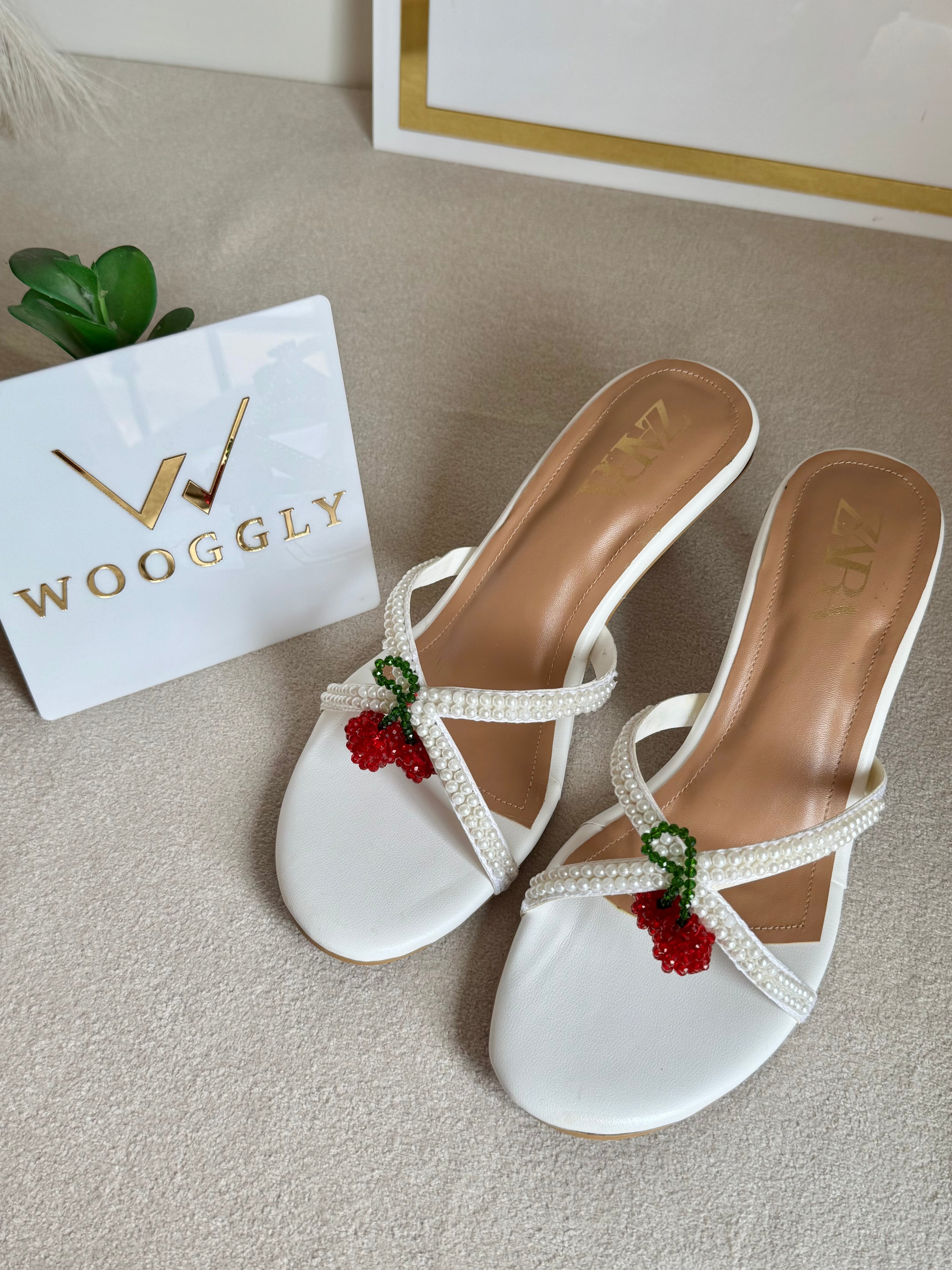 Cute Zara Cherry Heels White